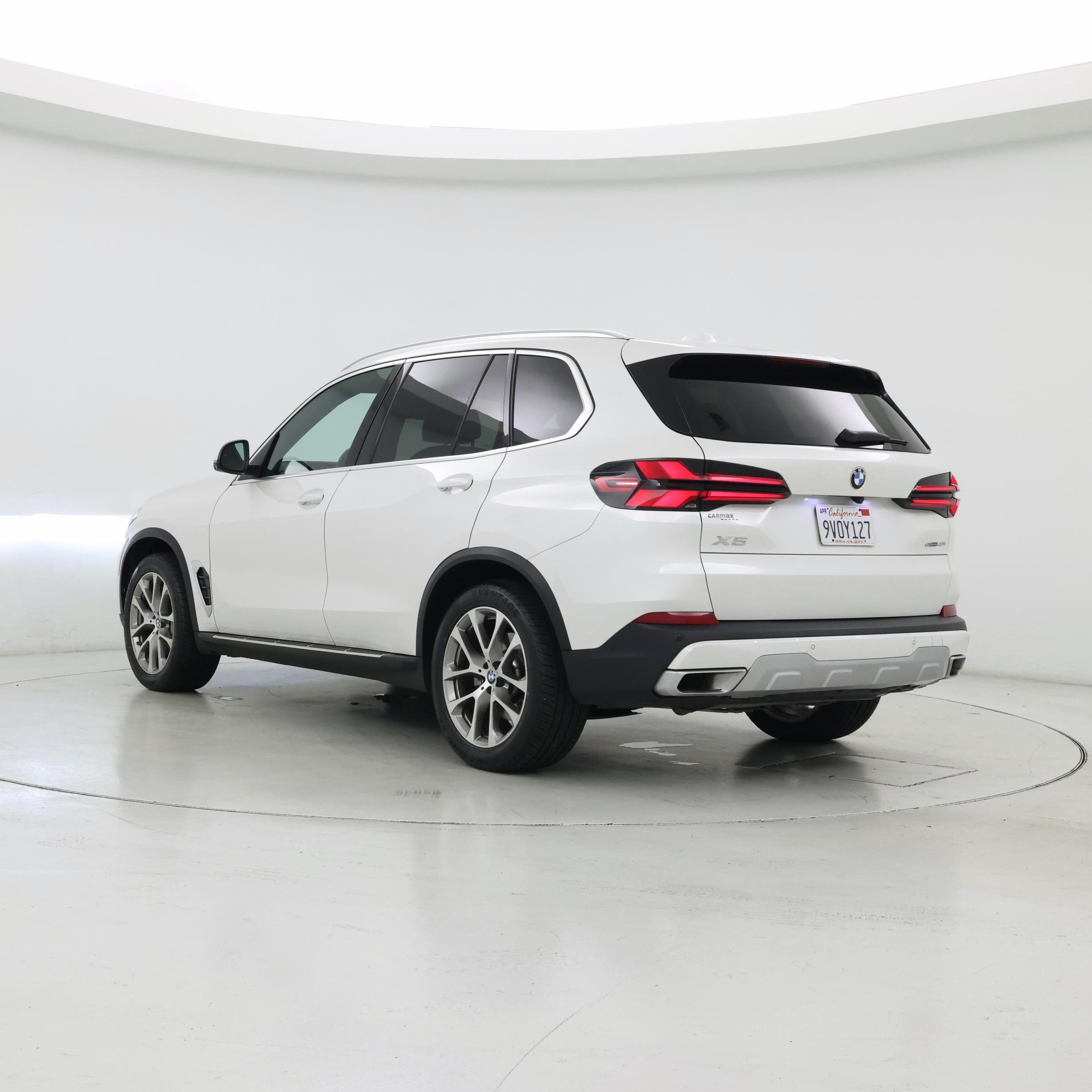 Thumbnail: 2025 BMW X5 - 2