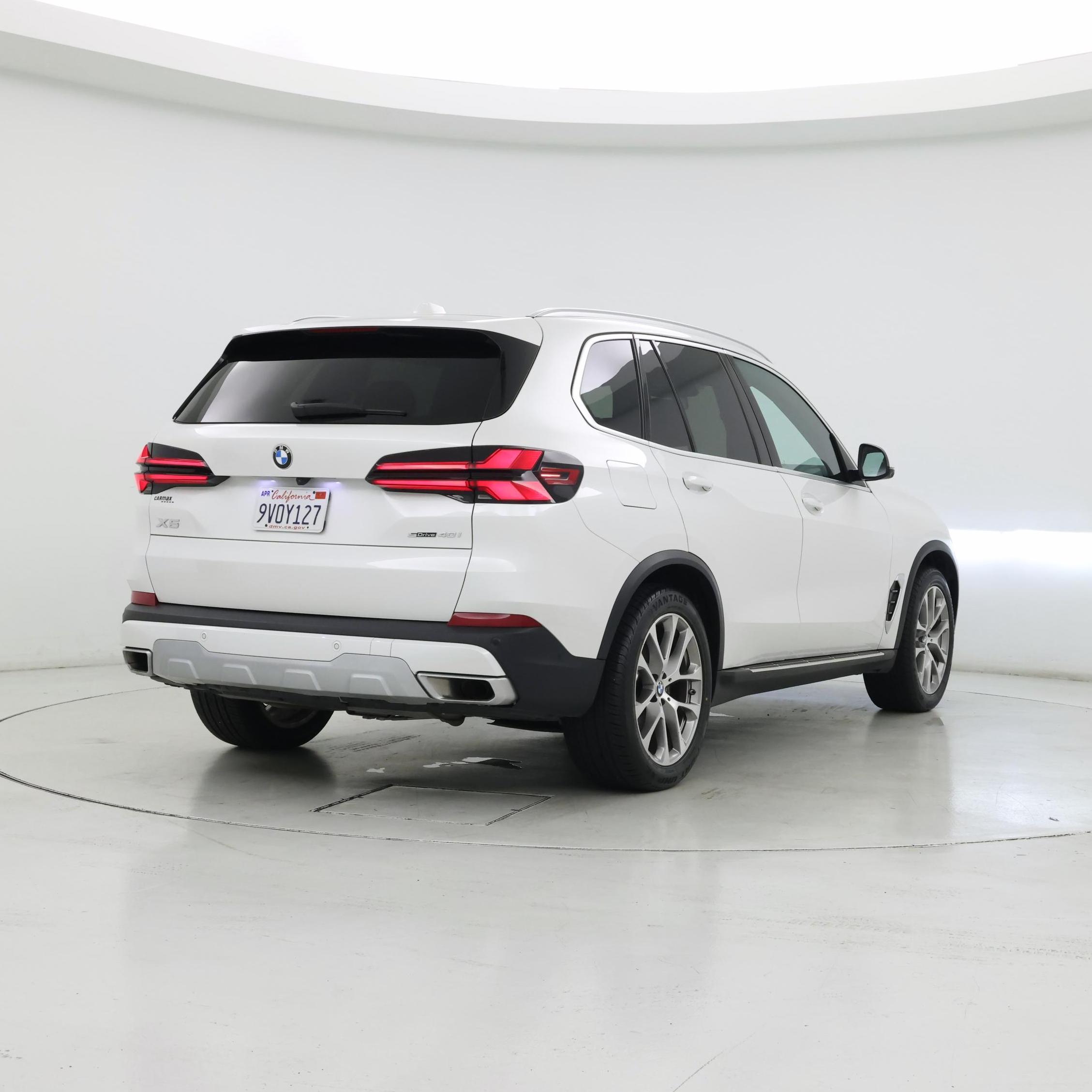 Thumbnail: 2025 BMW X5 - 8