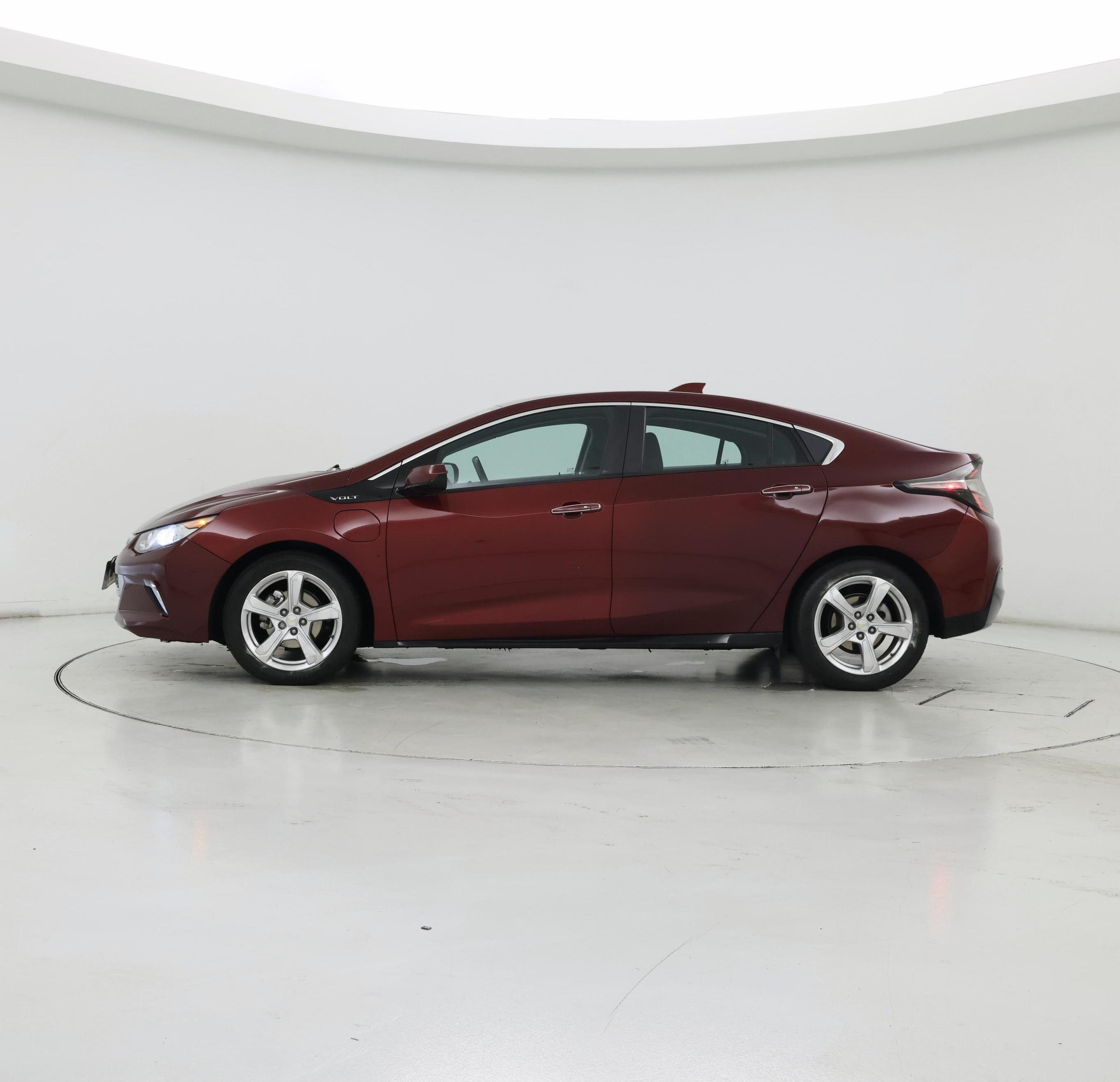 Thumbnail: 2017 Chevrolet Volt - 3