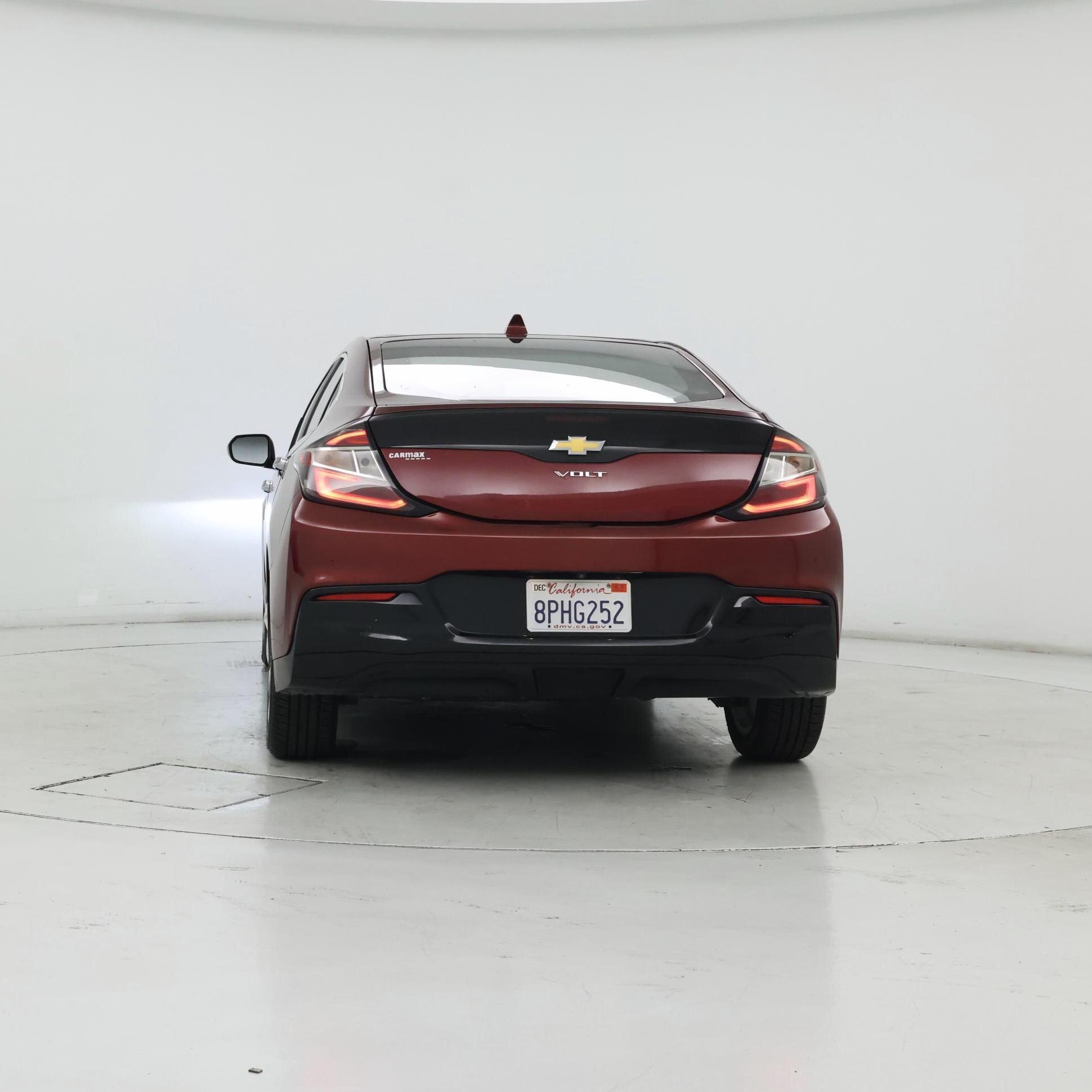 Thumbnail: 2017 Chevrolet Volt - 6