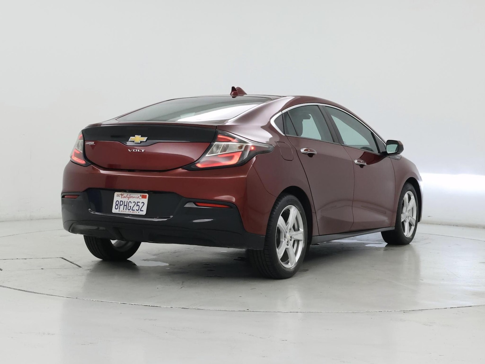 2017 Chevrolet Volt LT - Photo 9