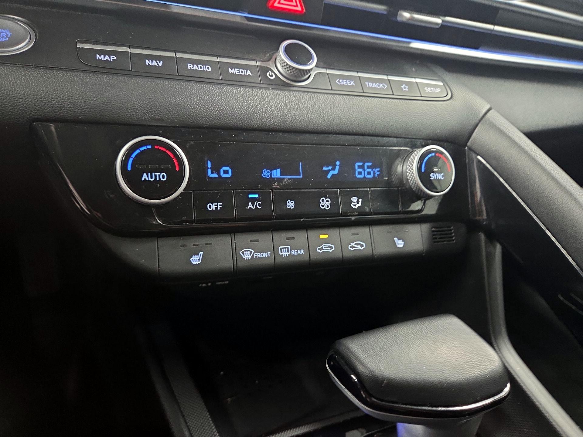 Thumbnail: 2023 Hyundai Elantra - 14