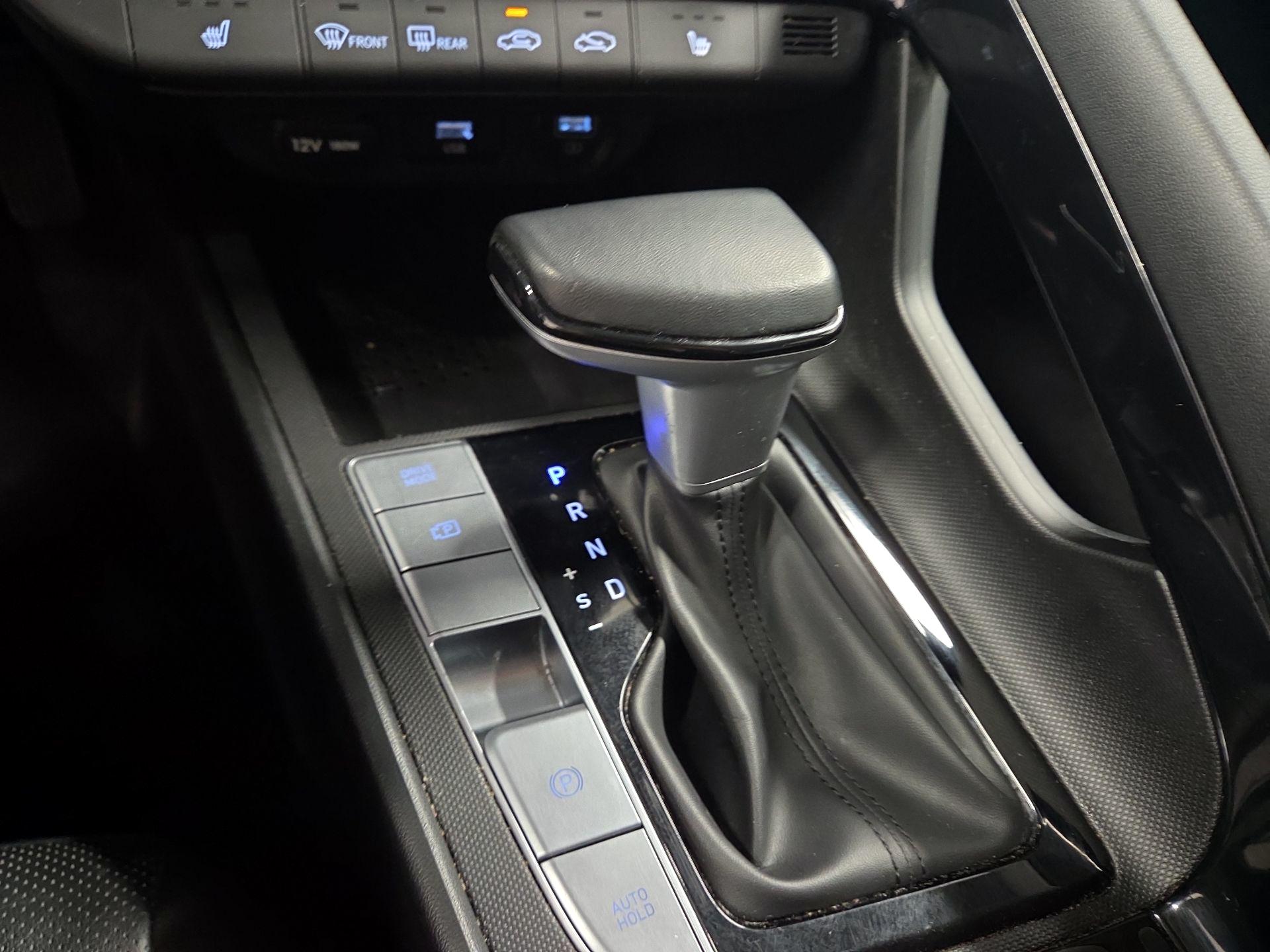 Thumbnail: 2023 Hyundai Elantra - 15