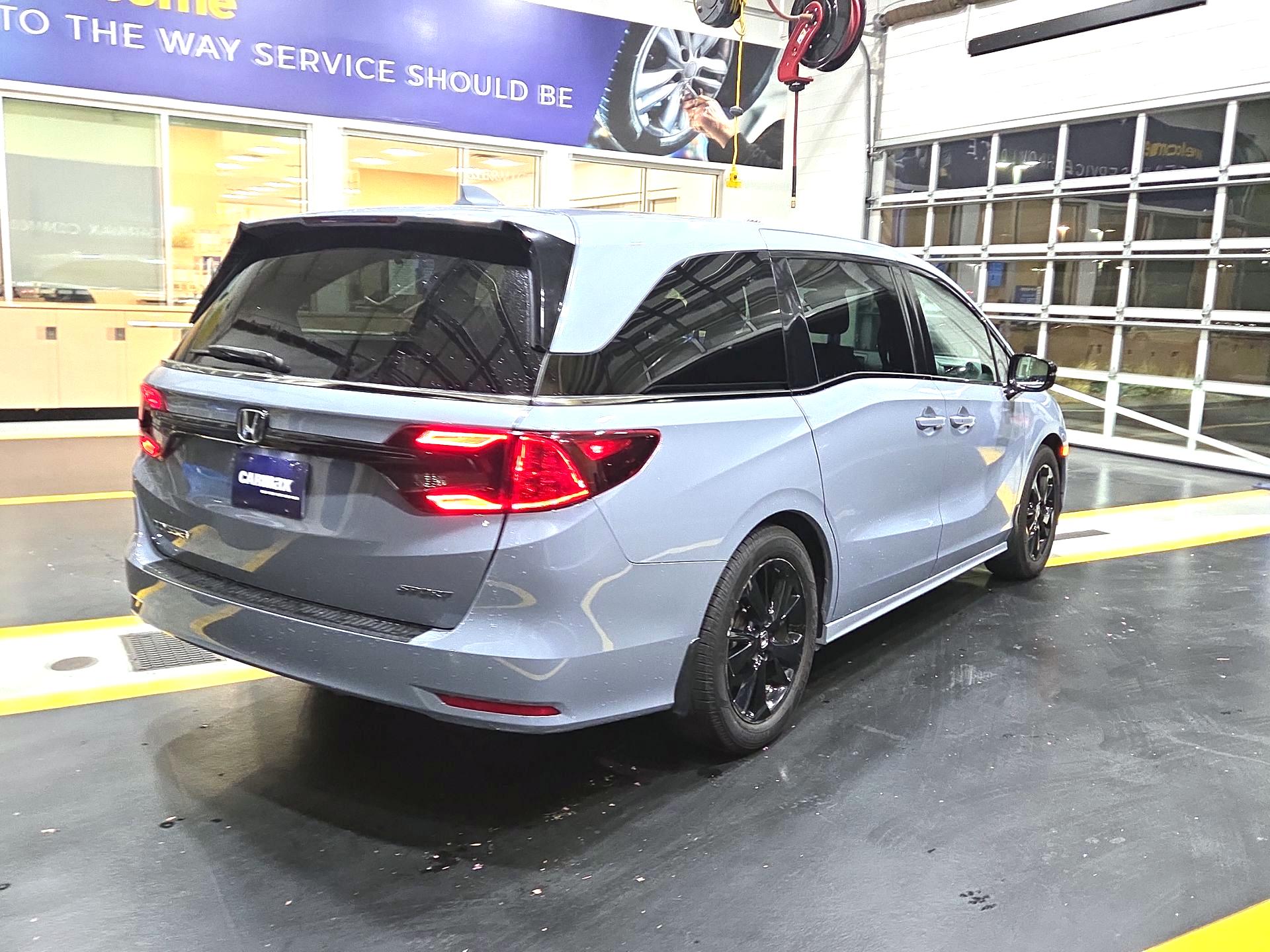 Thumbnail: 2023 Honda Odyssey - 5