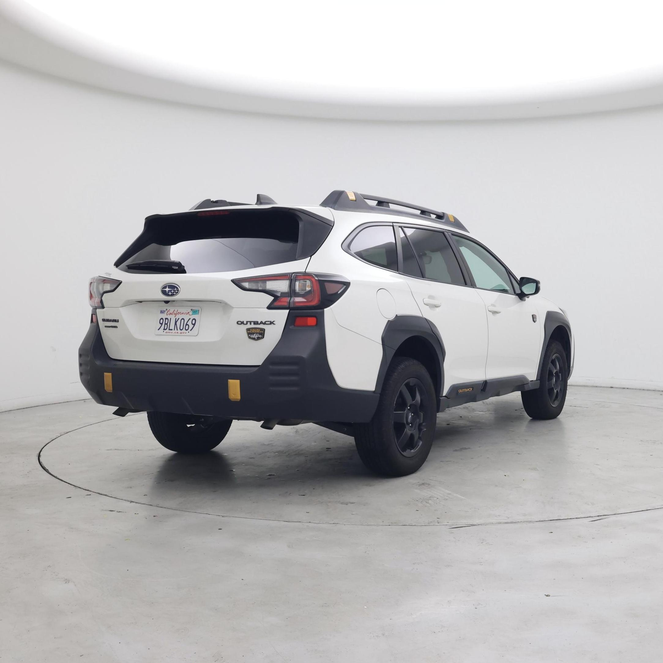 Thumbnail: 2022 Subaru Outback - 8