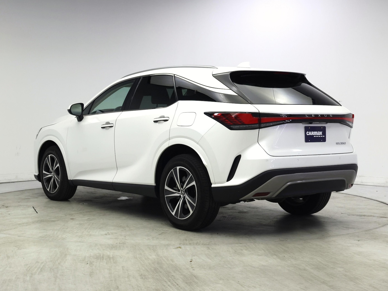2024 Lexus RX 350 - Photo 3