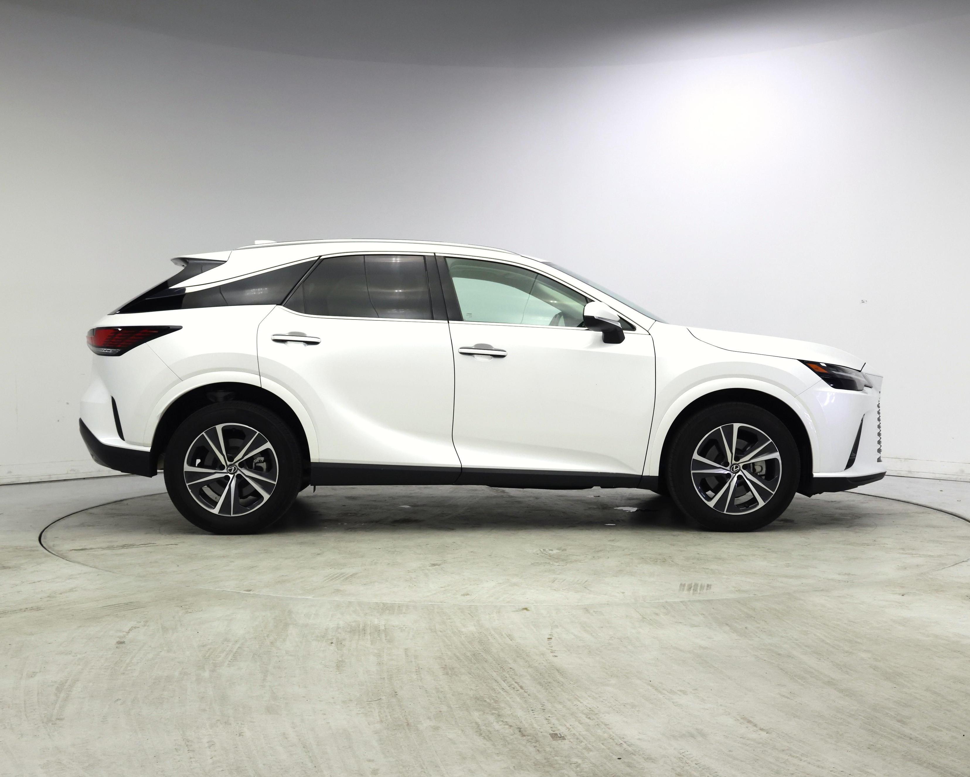 Thumbnail: 2024 Lexus RX - 7