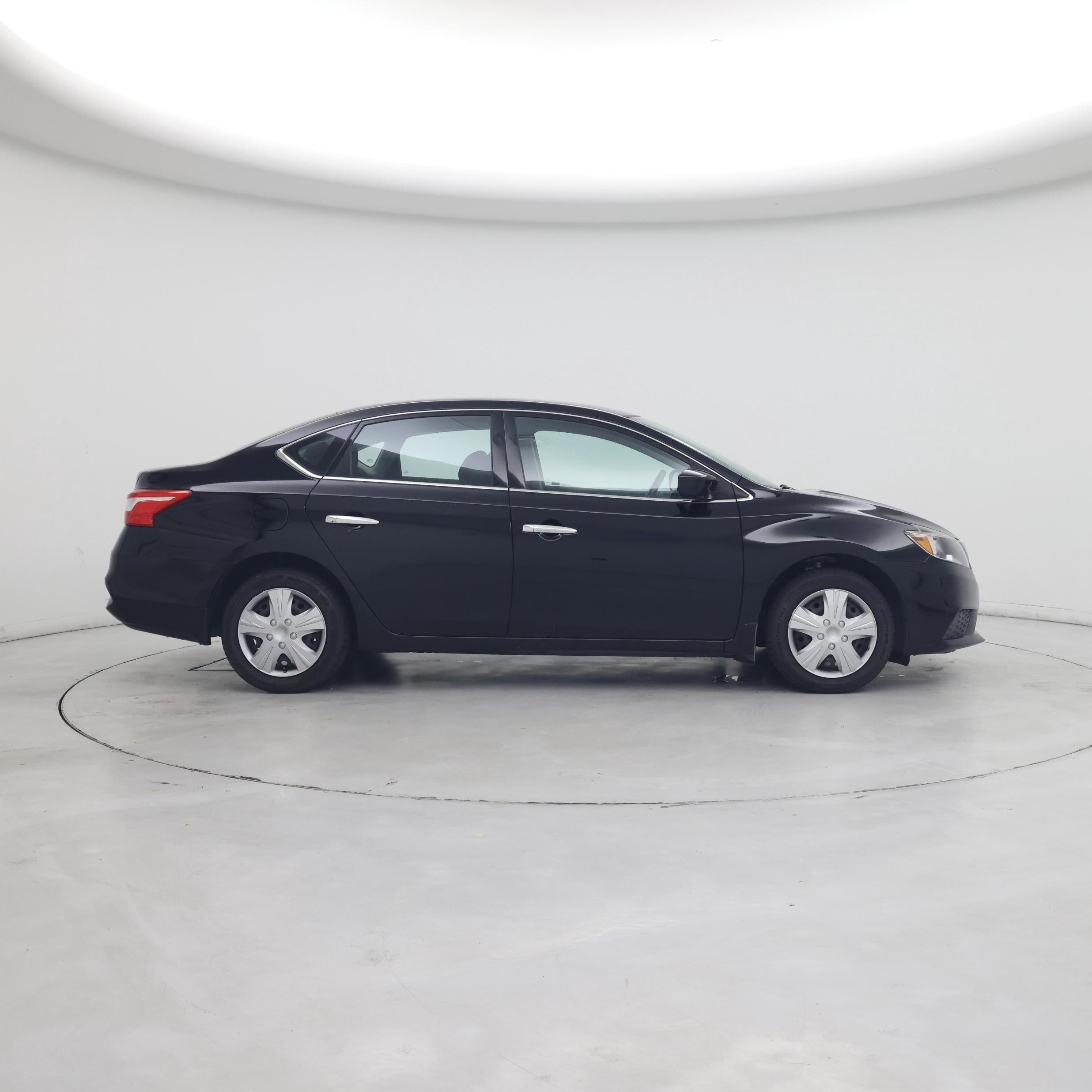 Thumbnail: 2019 Nissan Sentra - 7