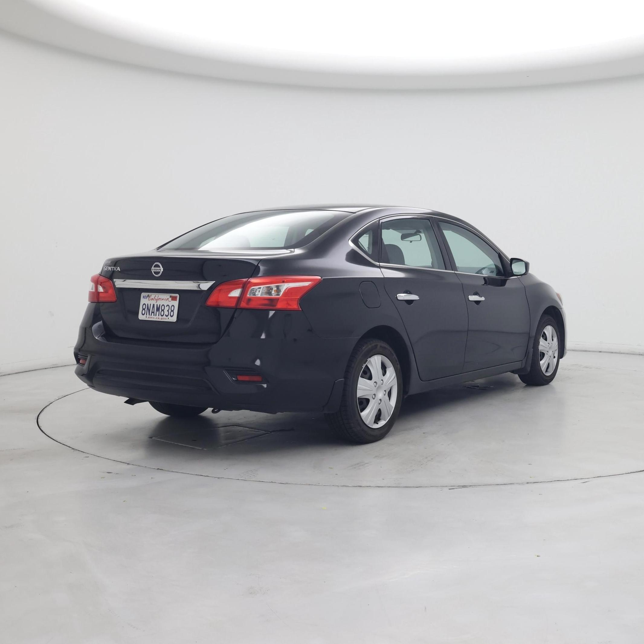 Thumbnail: 2019 Nissan Sentra - 8