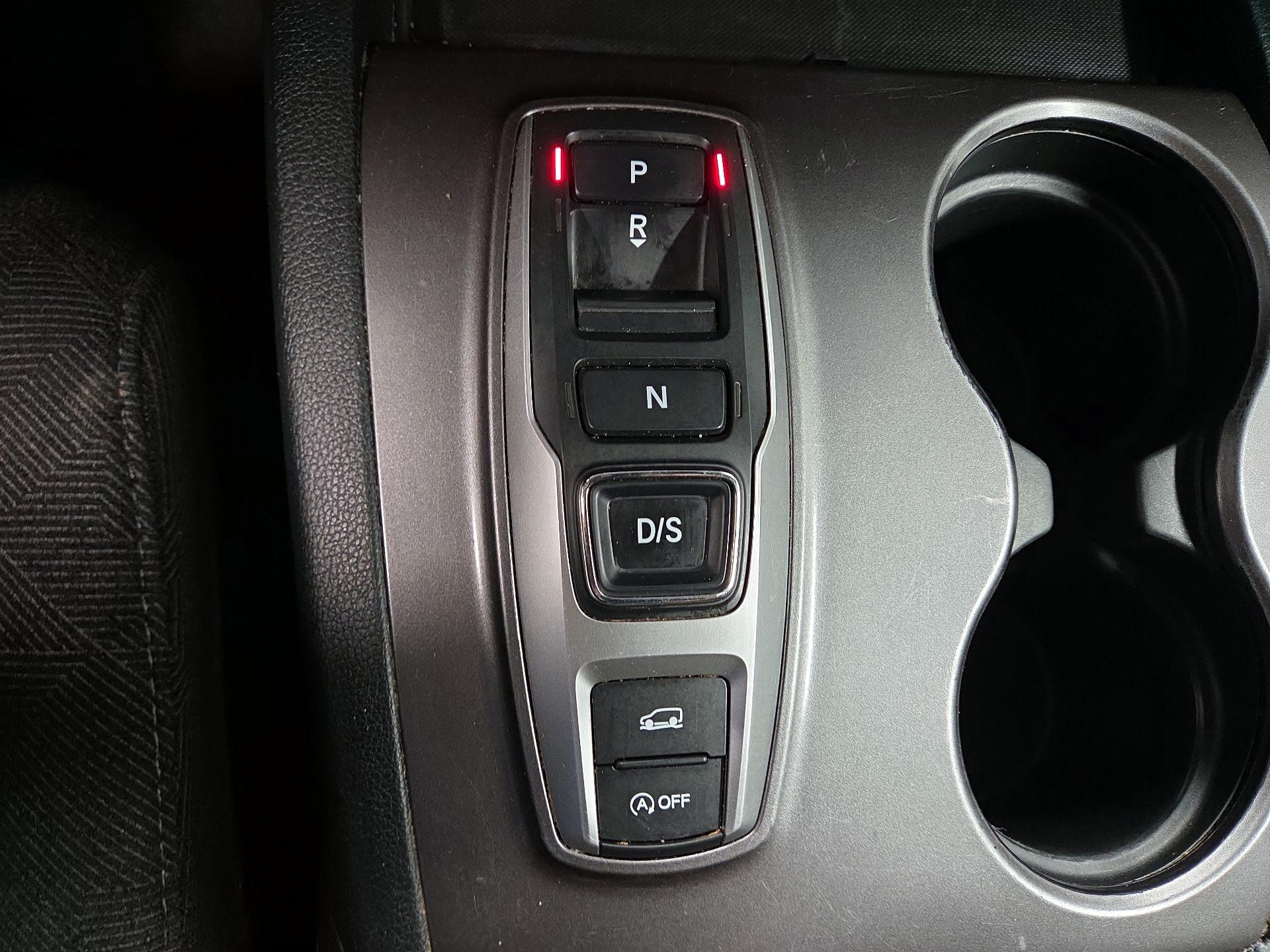Thumbnail: 2022 Honda Pilot - 17