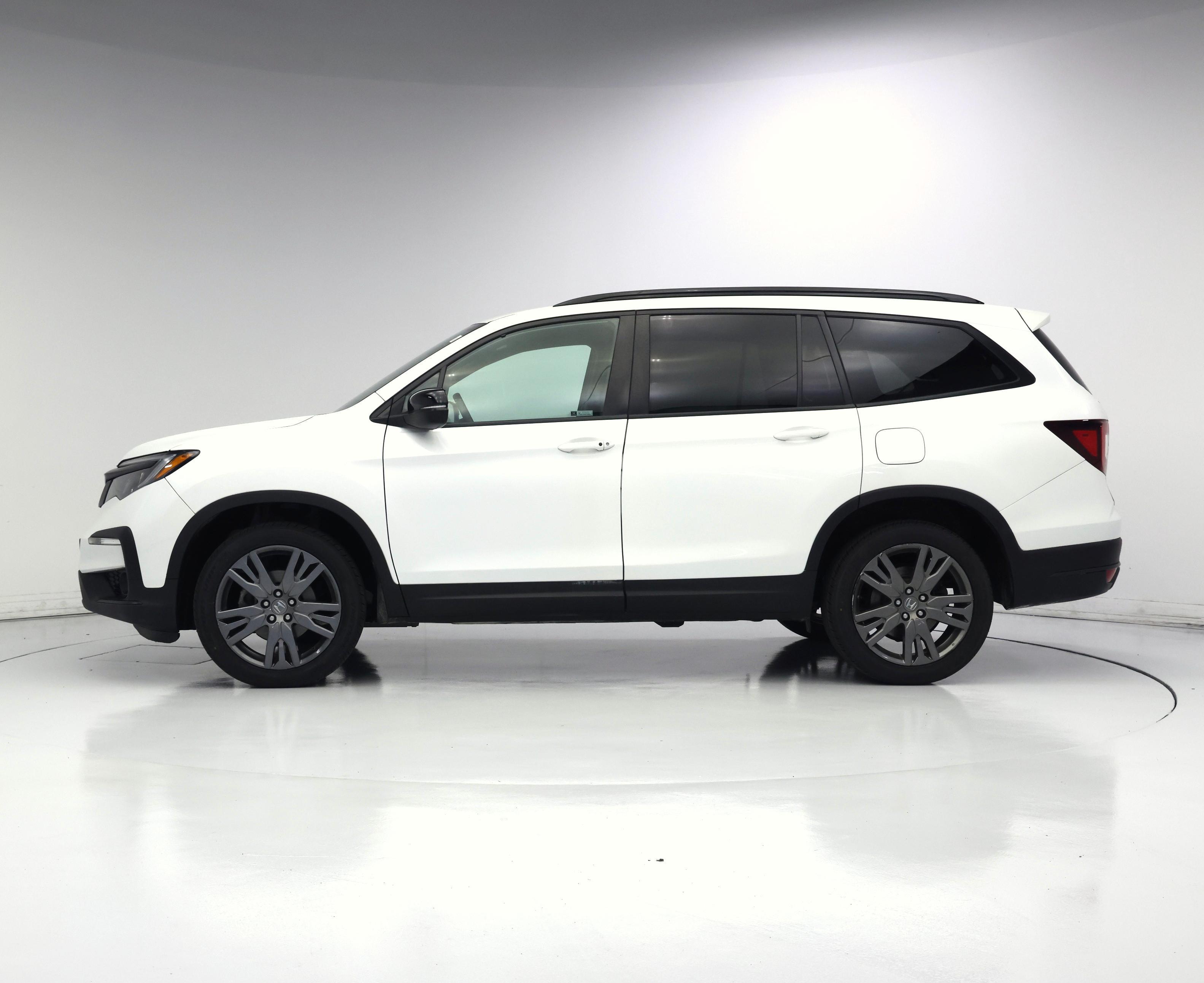 Thumbnail: 2022 Honda Pilot - 3