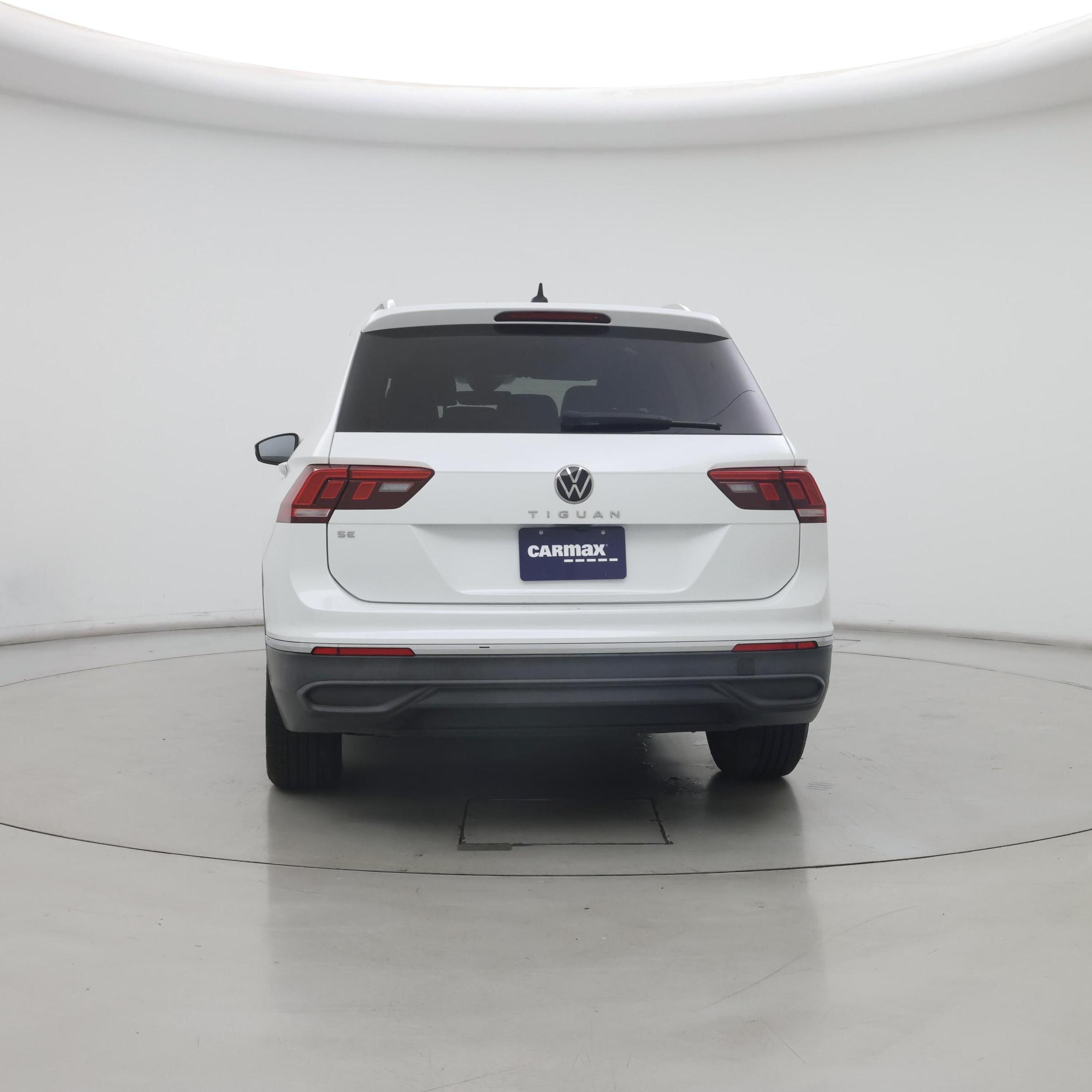 Thumbnail: 2023 Volkswagen Tiguan - 6