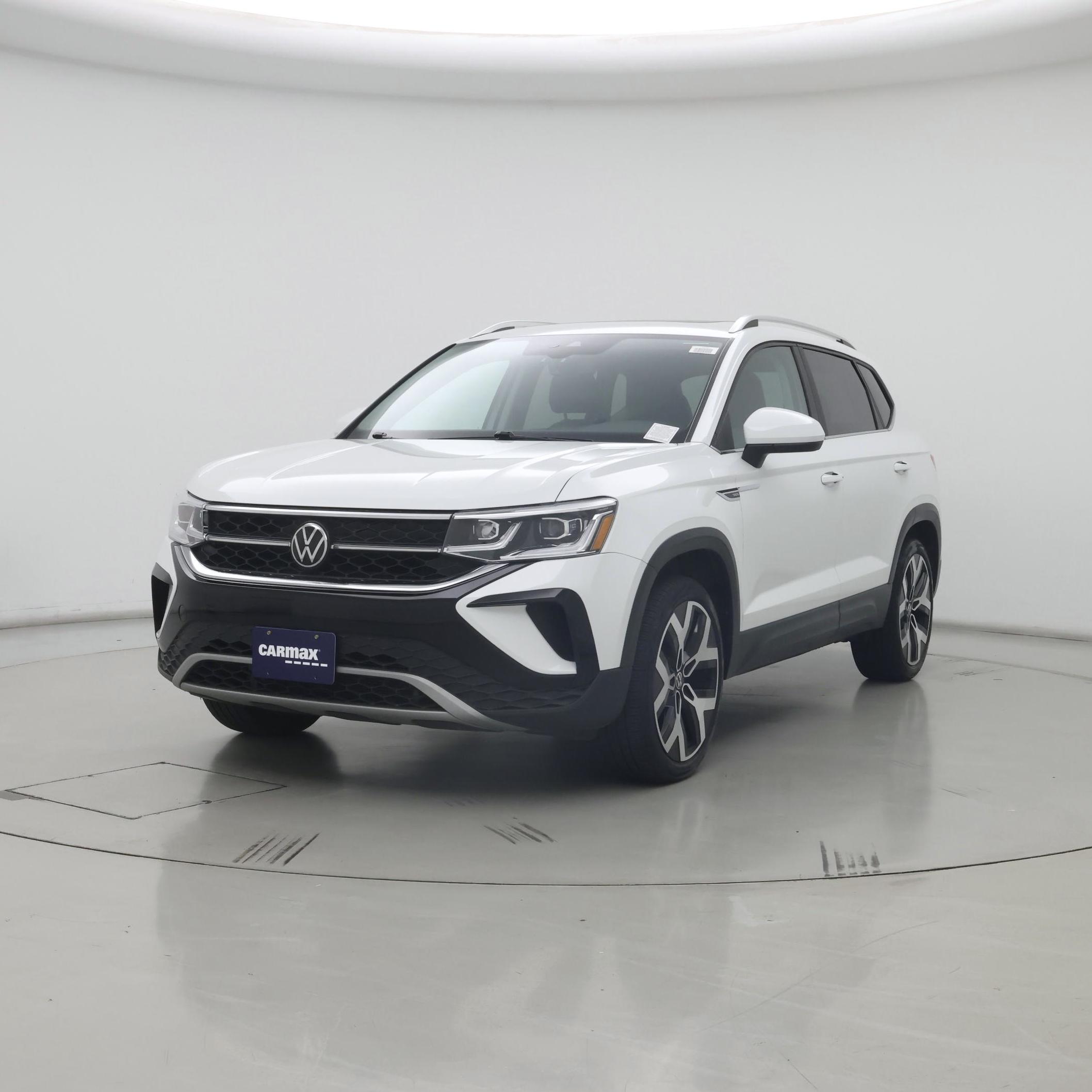 Thumbnail: 2023 Volkswagen Taos - 4
