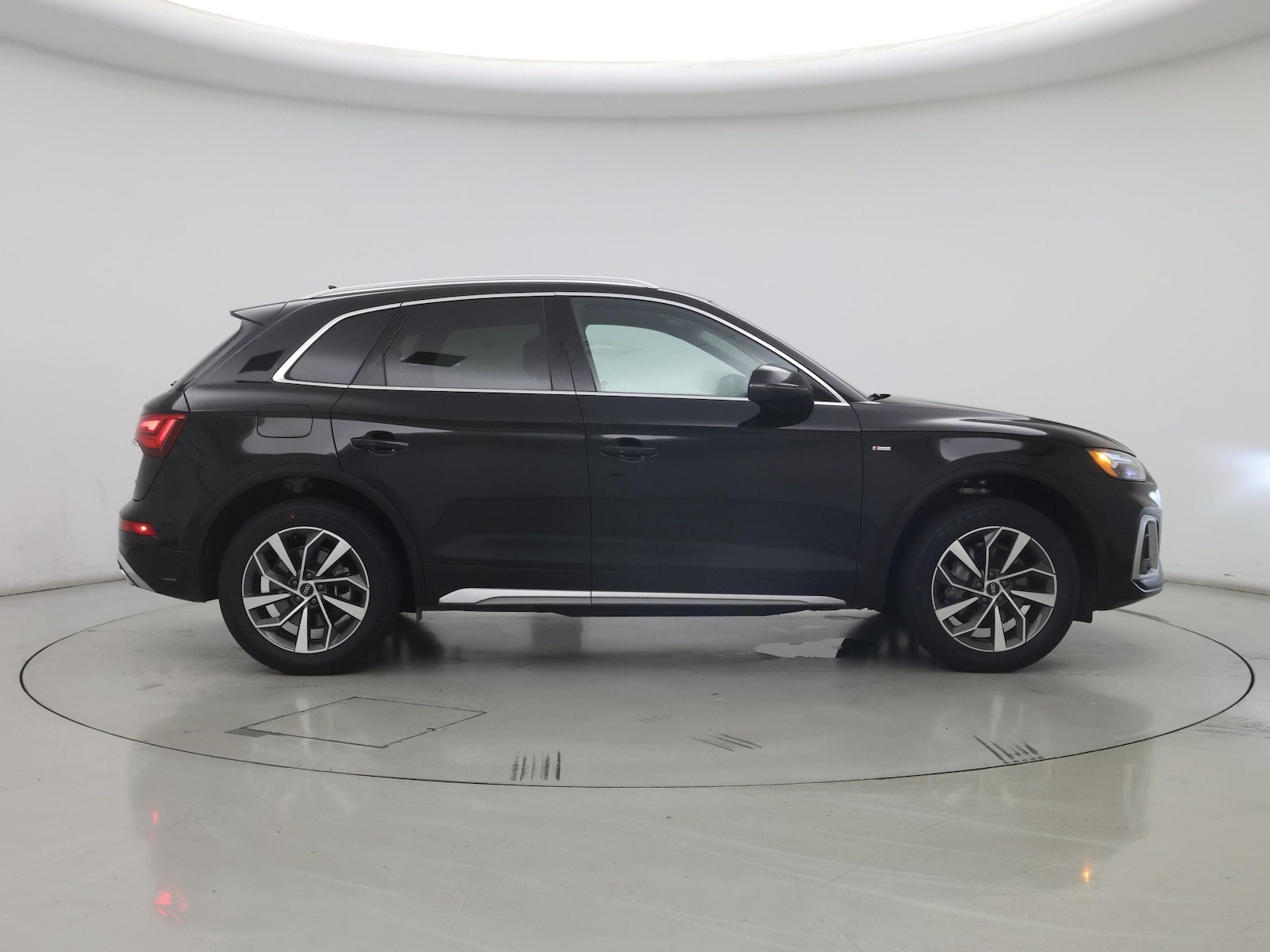 2023 Audi Q5 Premium - Photo 8