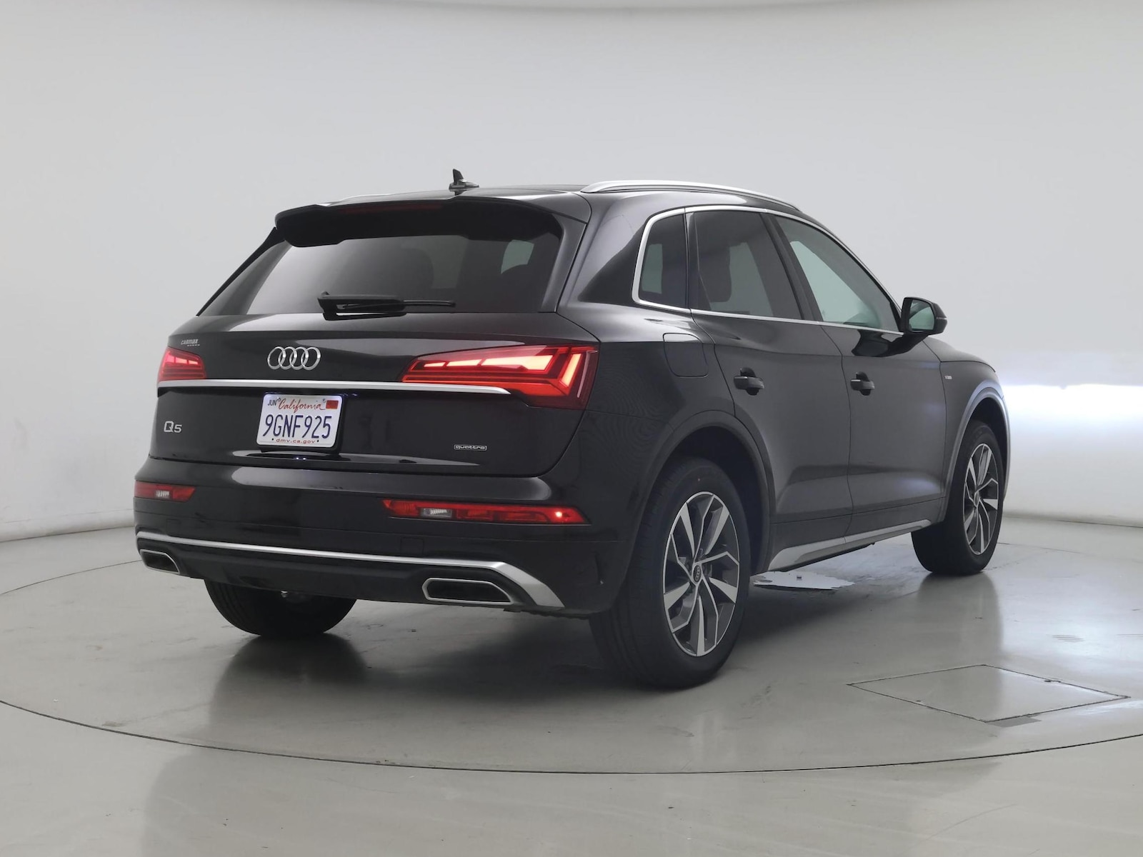2023 Audi Q5 Premium - Photo 9