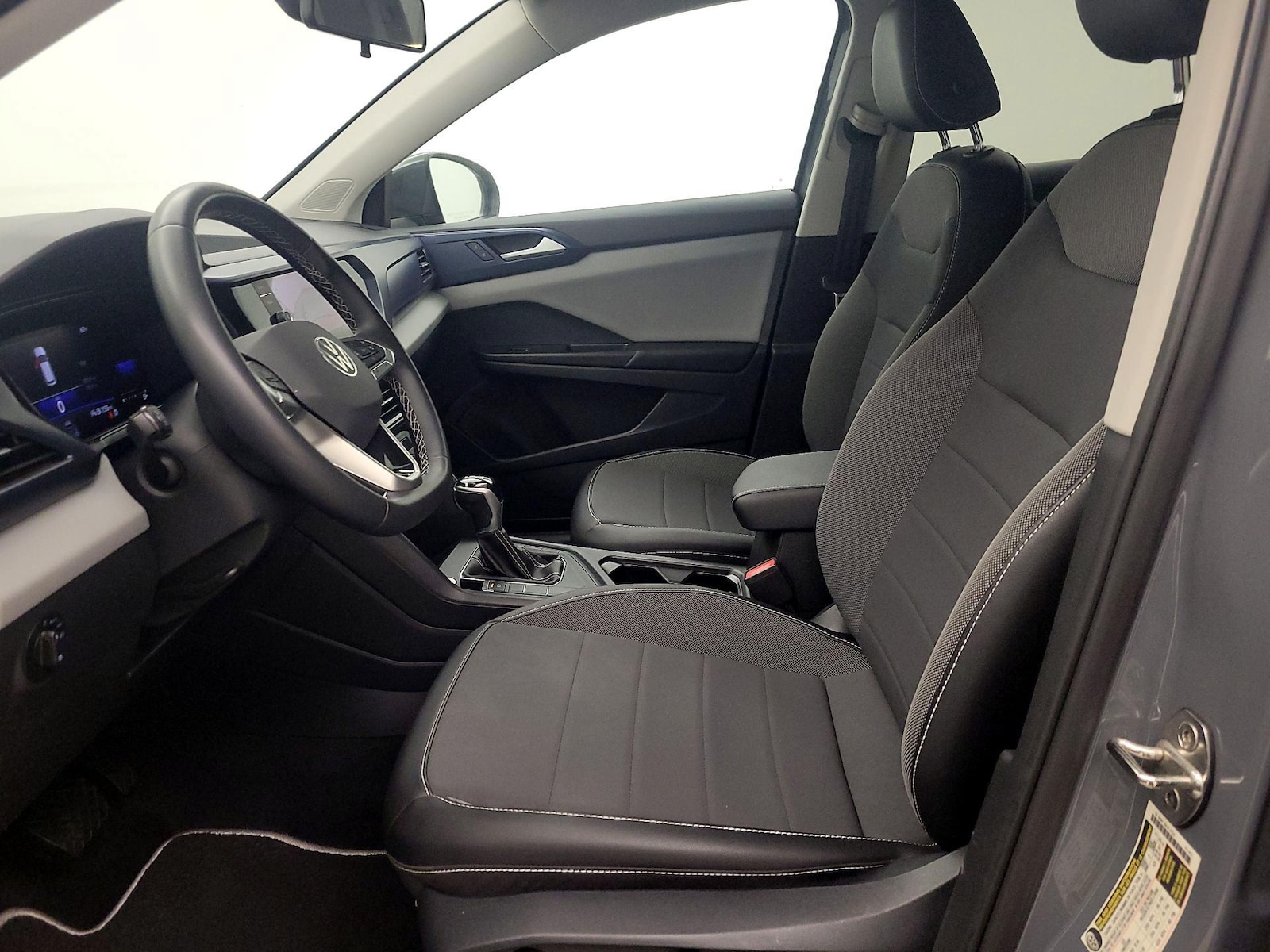 2022 Volkswagen Taos SE - Photo 12