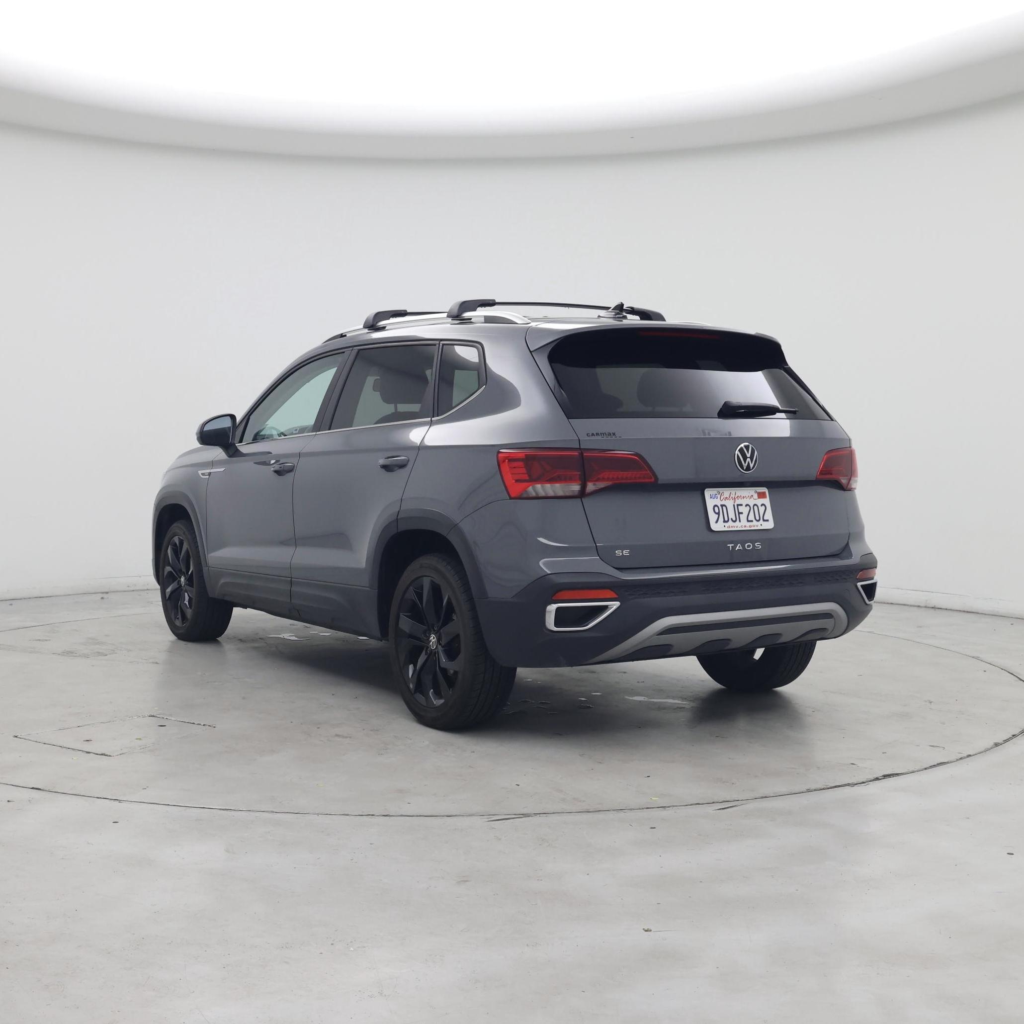 Thumbnail: 2022 Volkswagen Taos - 2