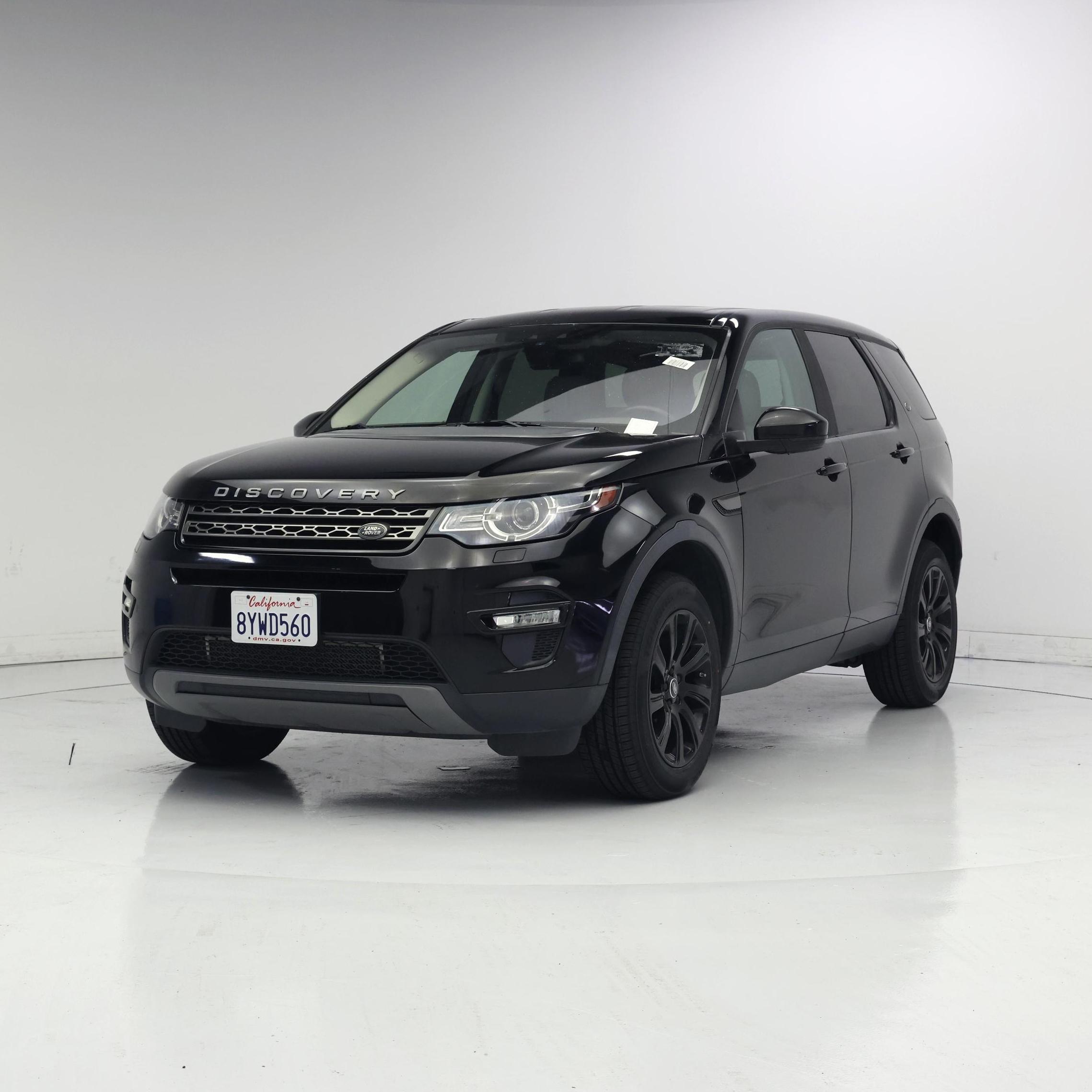 Thumbnail: 2017 Land Rover Discovery Sport - 4