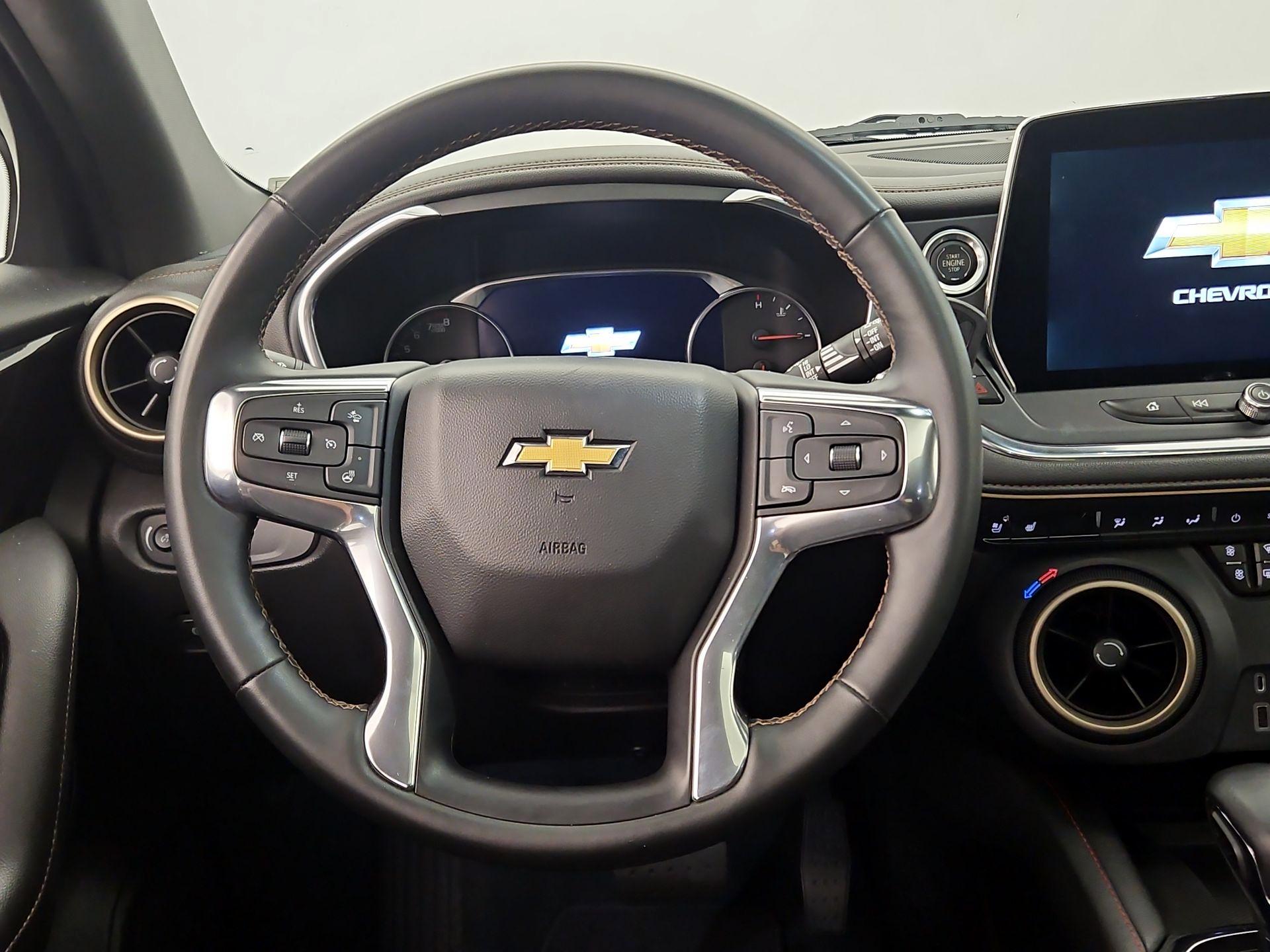 Thumbnail: 2023 Chevrolet Blazer - 10