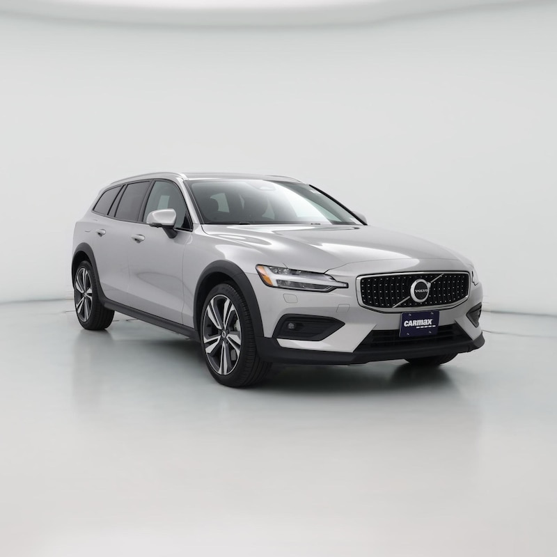 2025 Volvo V60 Cross Country B5 Plus