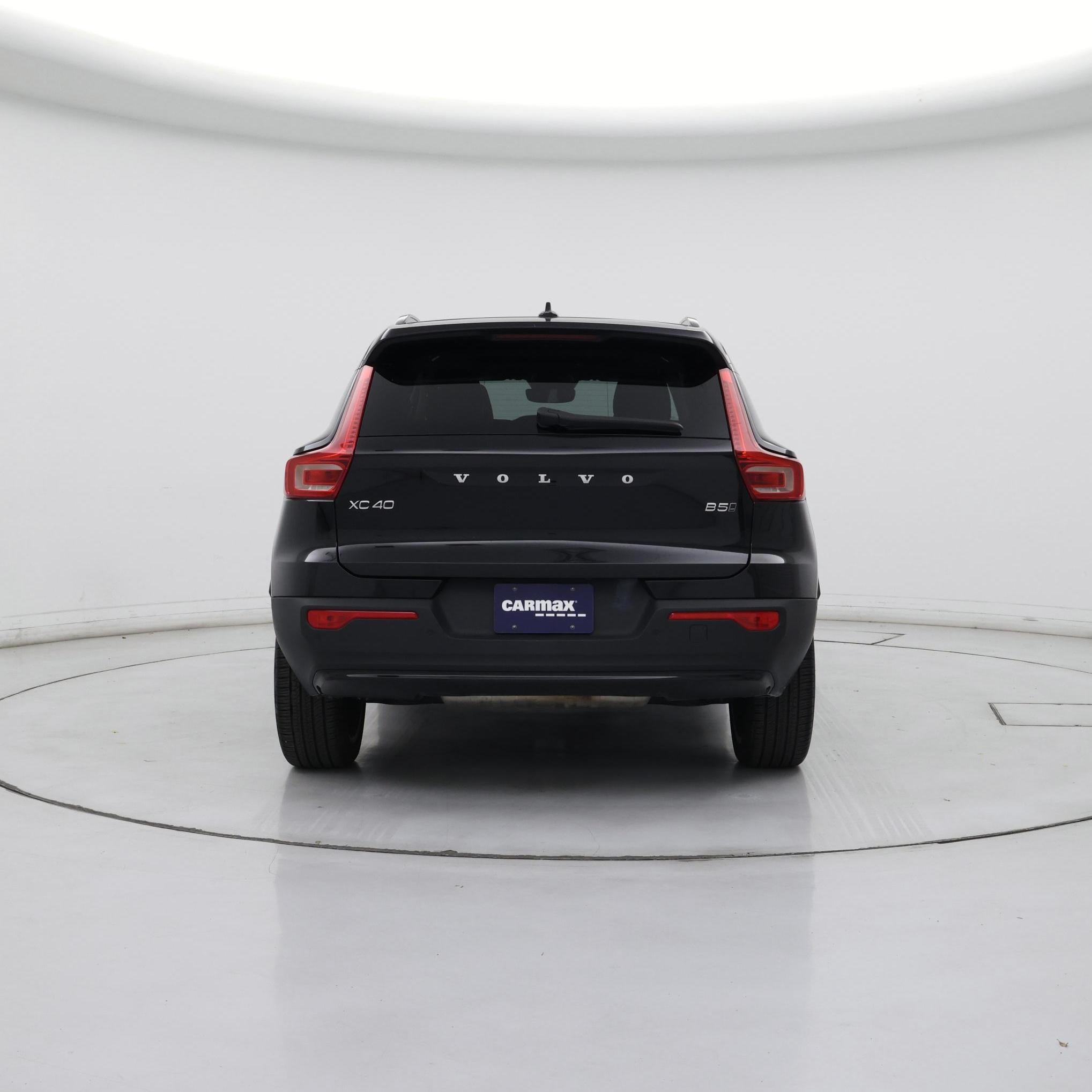 Thumbnail: 2025 Volvo XC40 - 6