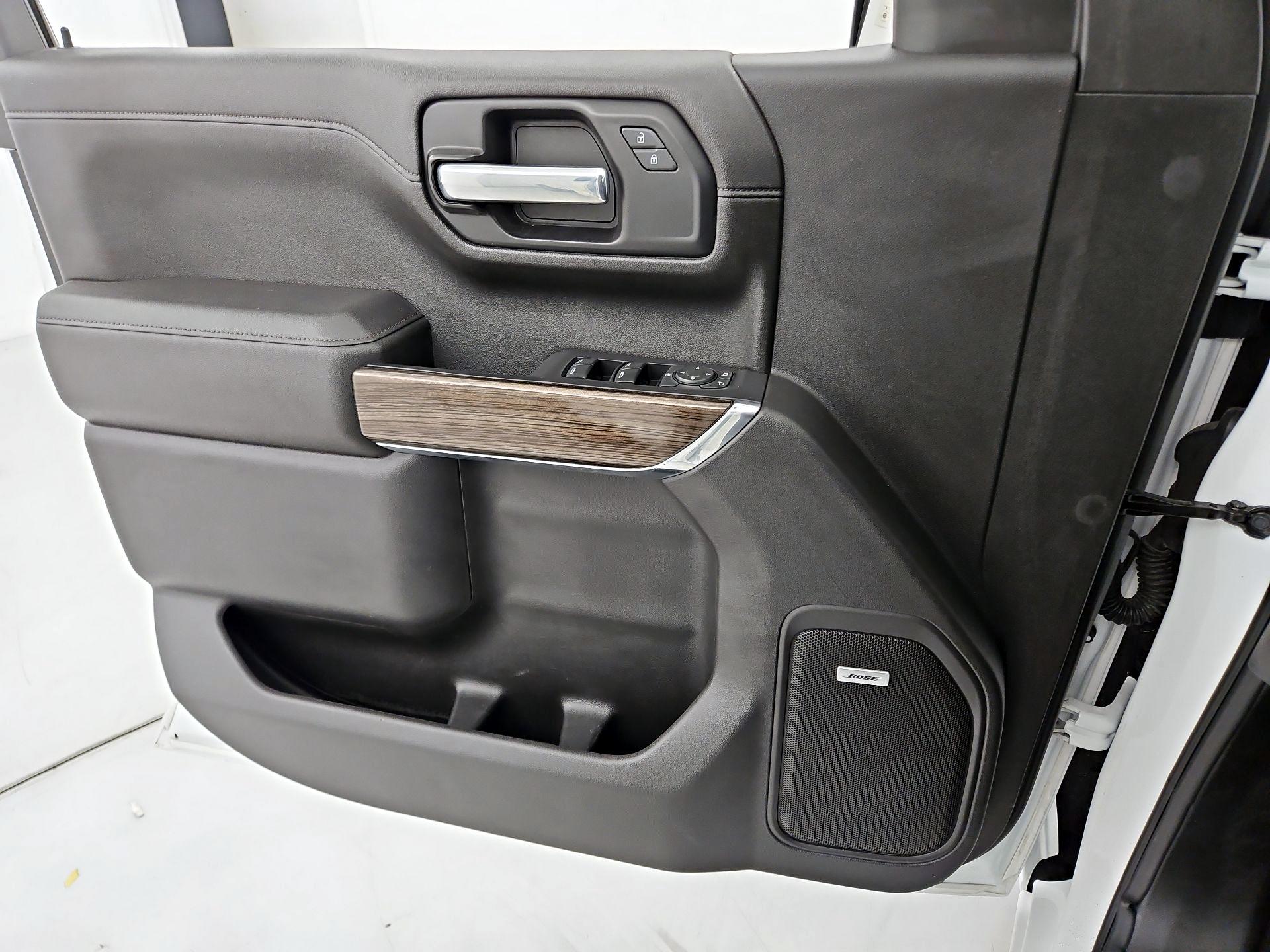 Thumbnail: 2021 Chevrolet Silverado 1500 - 12