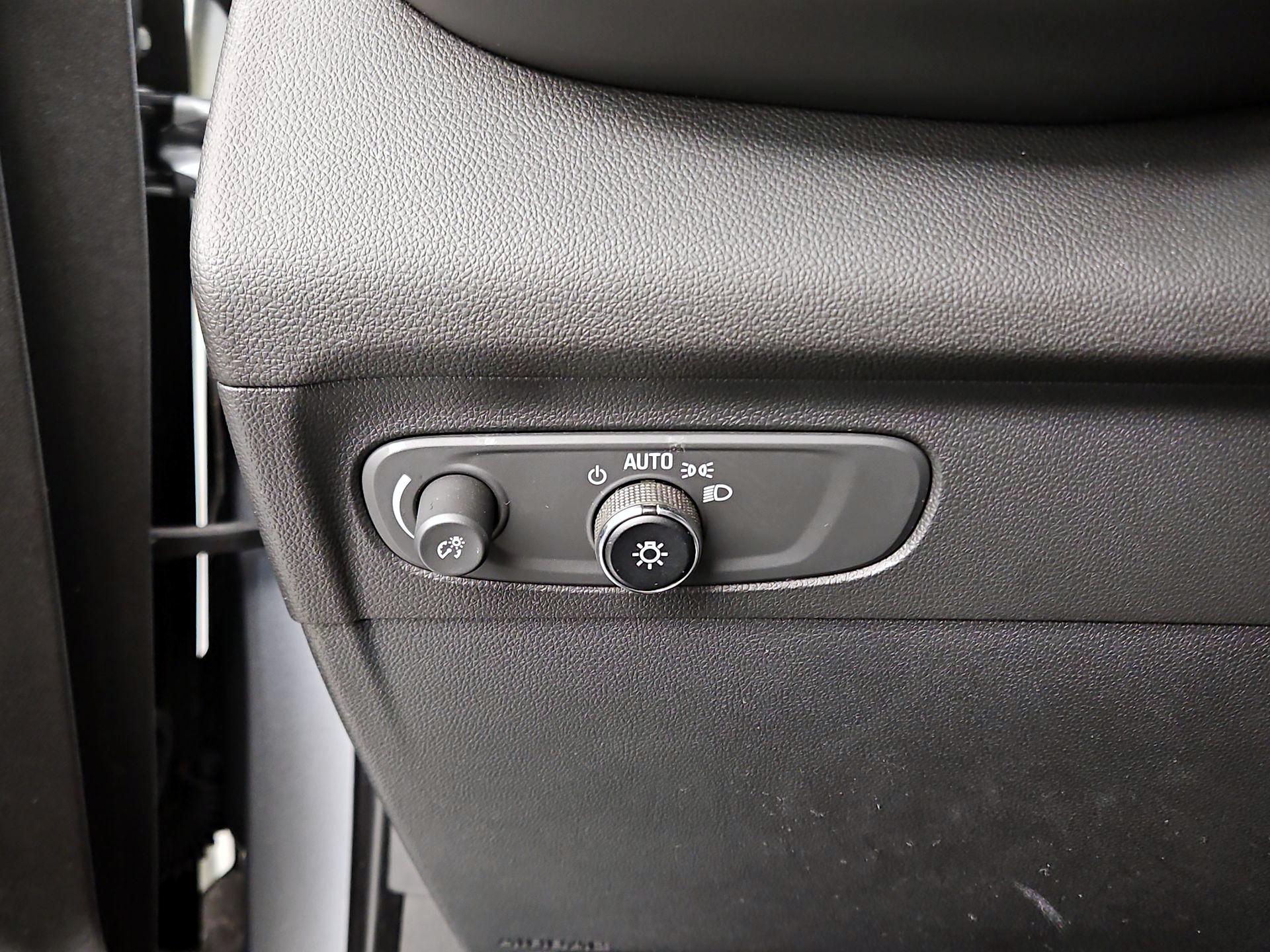 Thumbnail: 2023 Buick Envision - 13