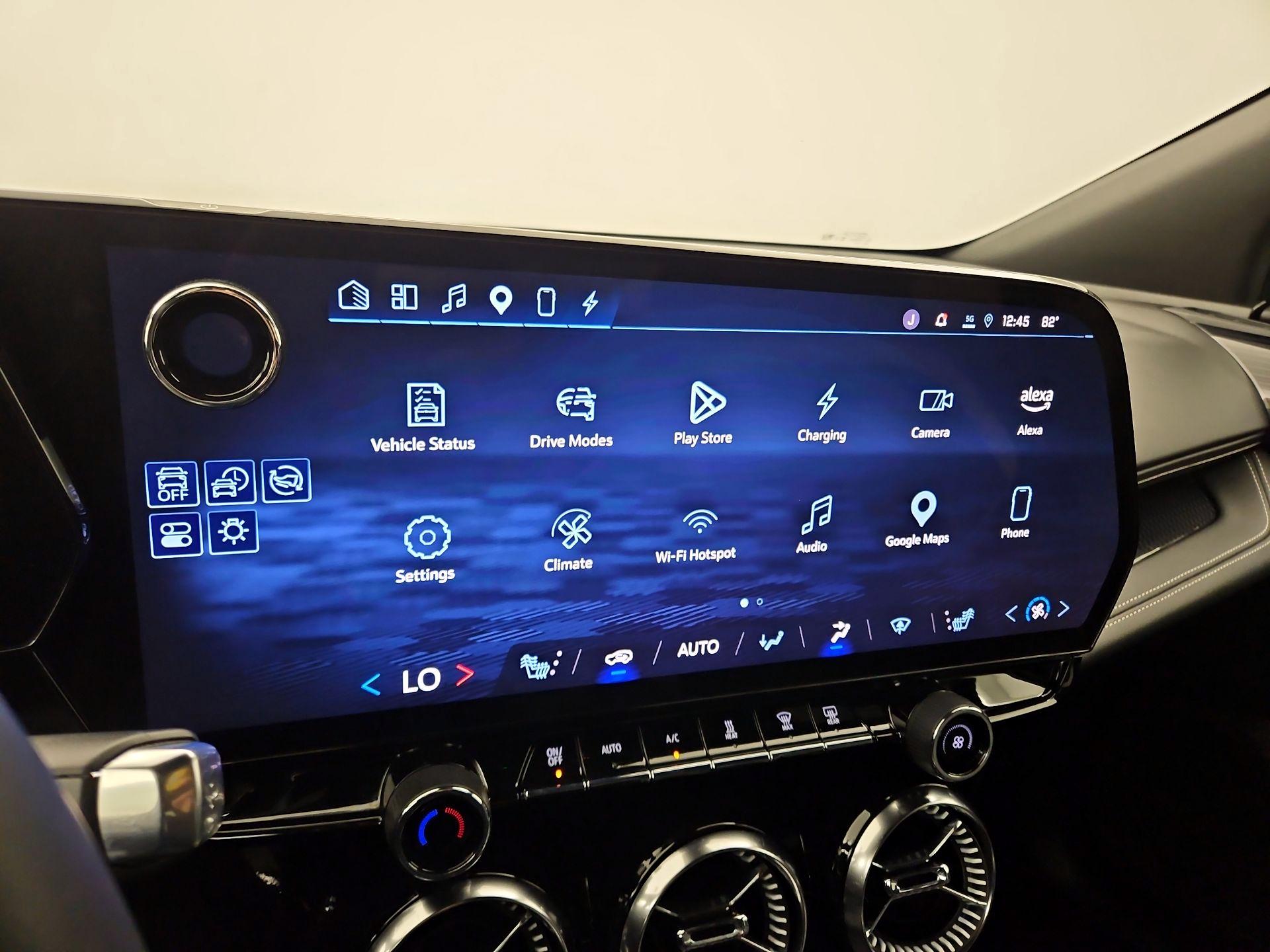 Thumbnail: 2024 Chevrolet Blazer EV - 15