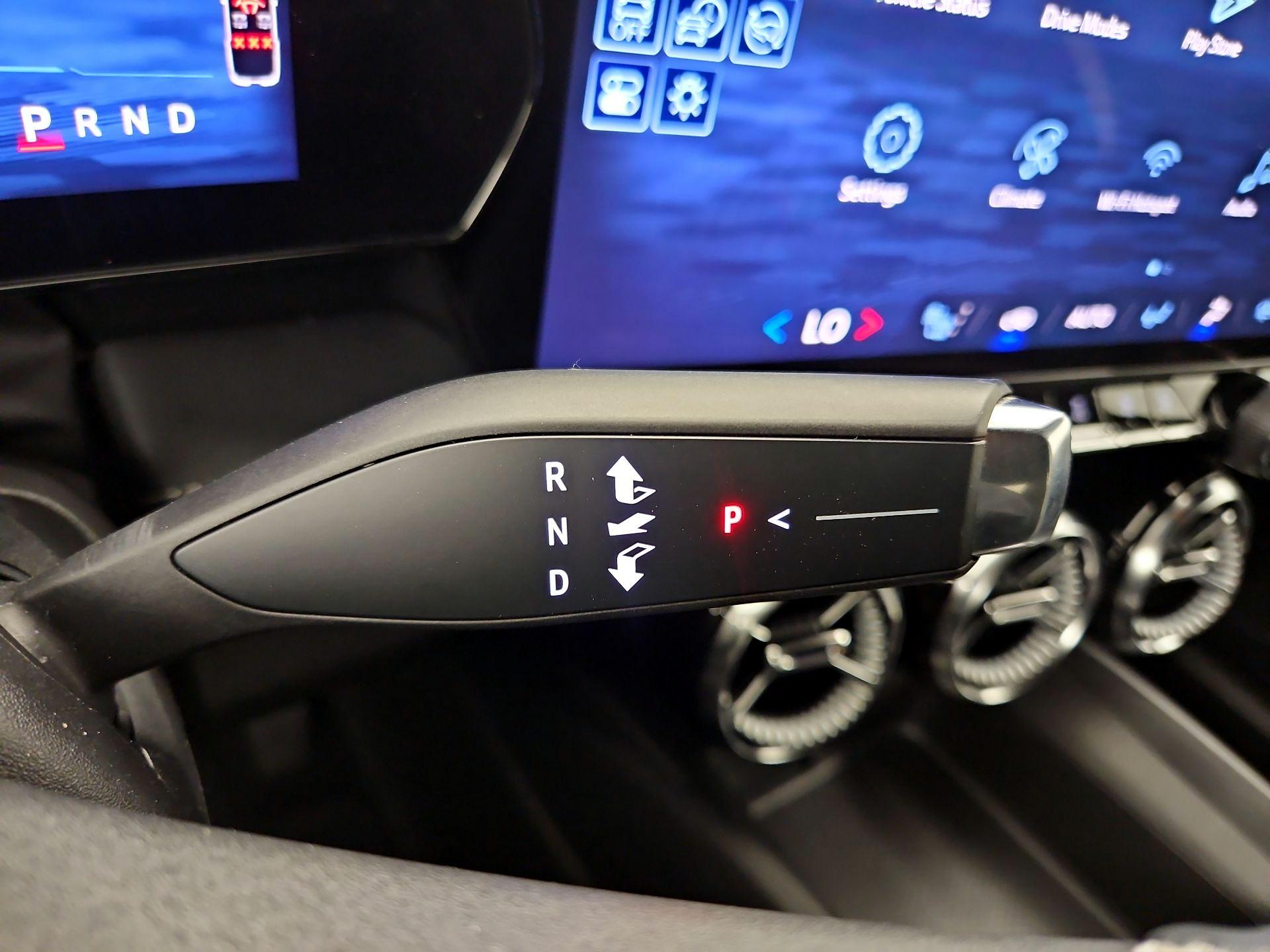 Thumbnail: 2024 Chevrolet Blazer EV - 17