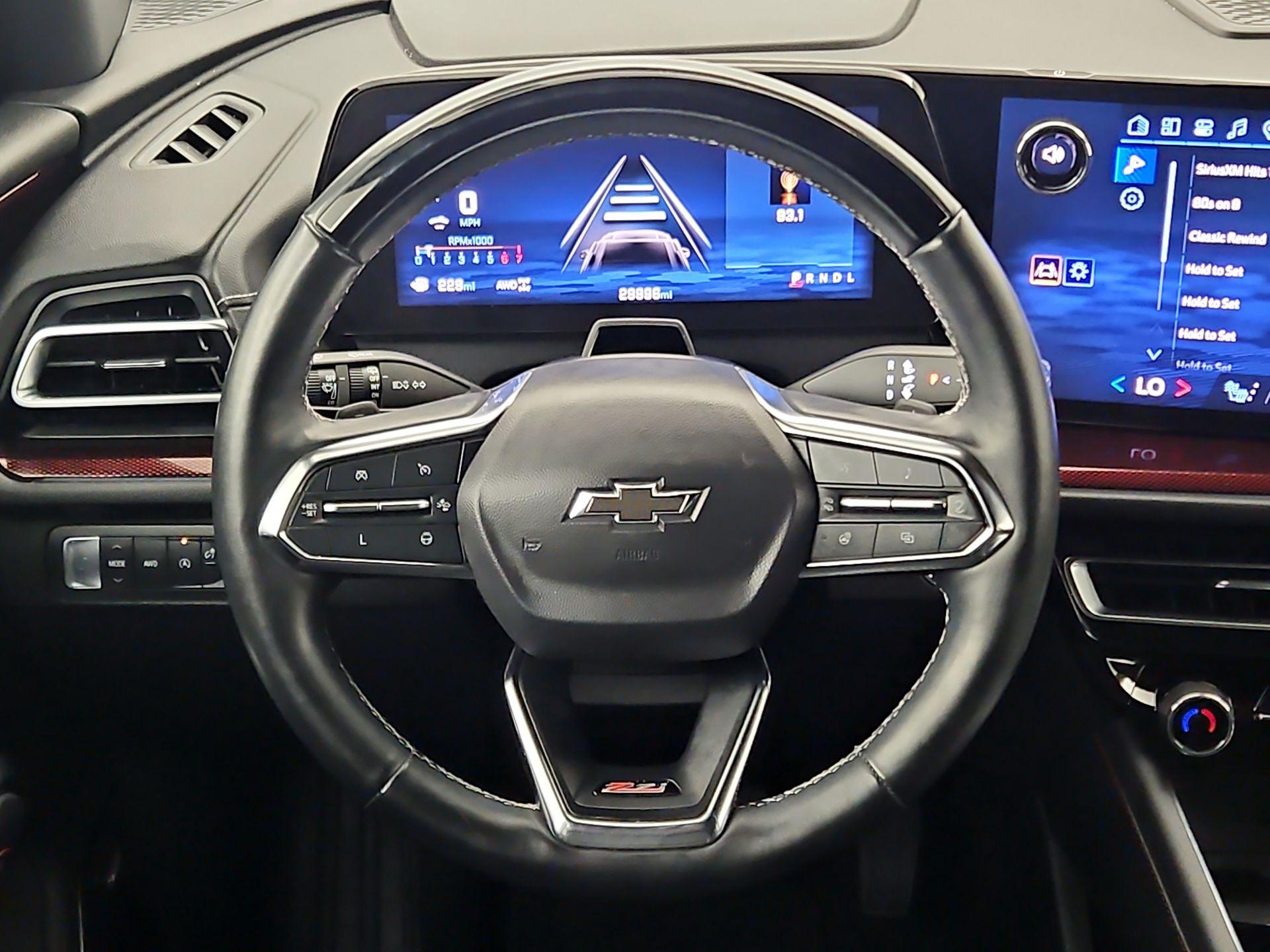 Thumbnail: 2024 Chevrolet Traverse - 10