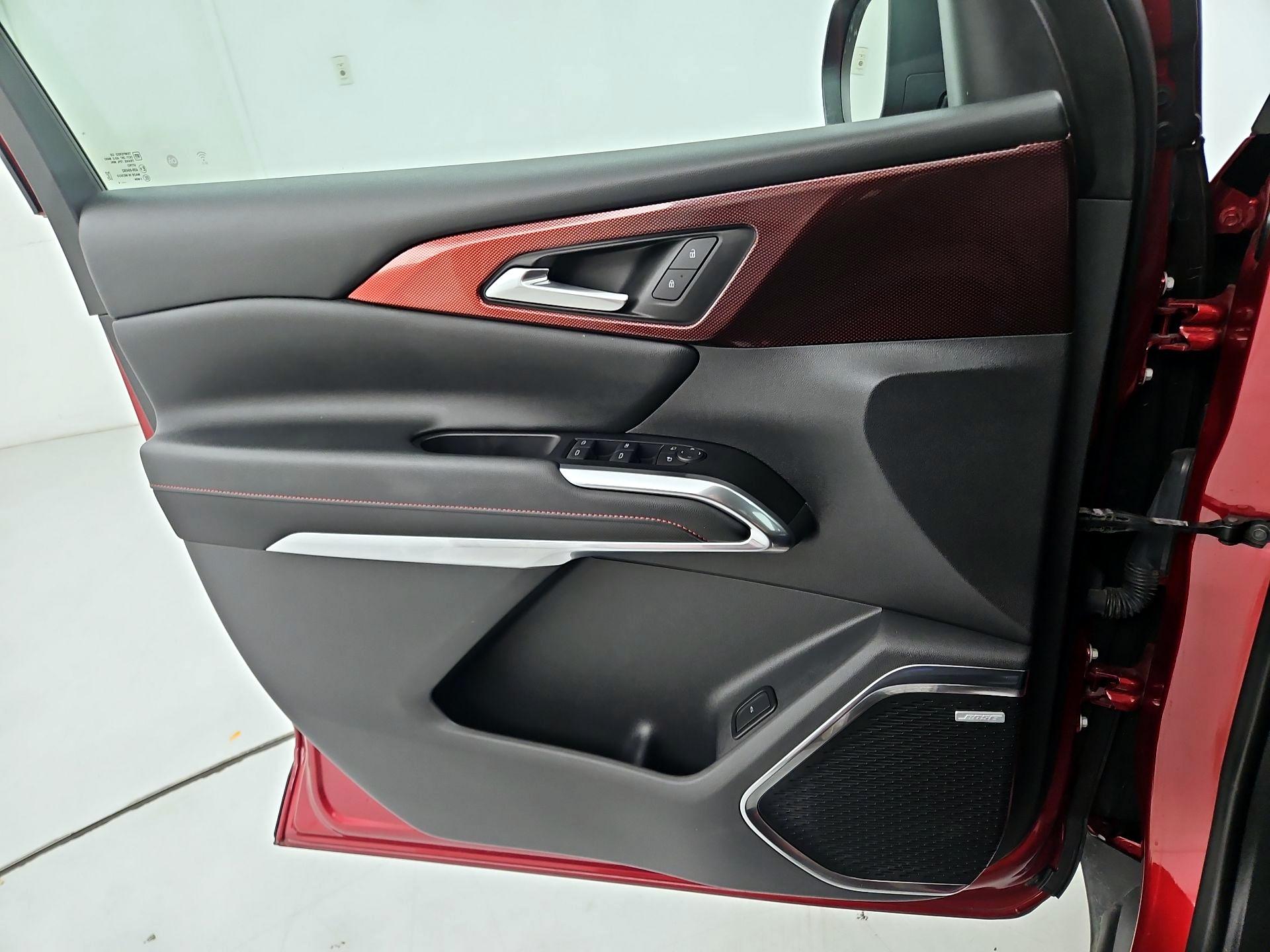 Thumbnail: 2024 Chevrolet Traverse - 12