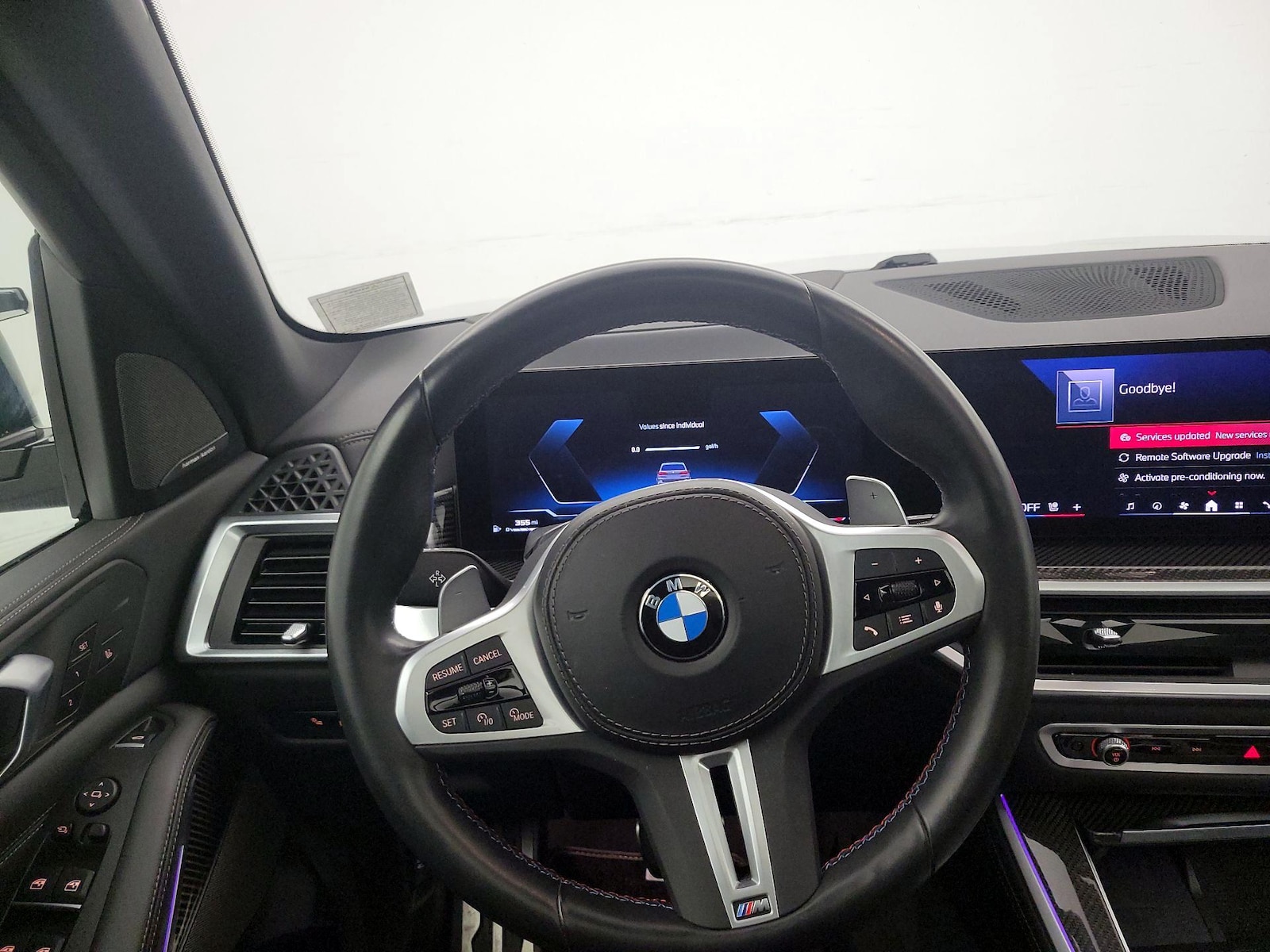 2025 BMW X5 M60i - Photo 11