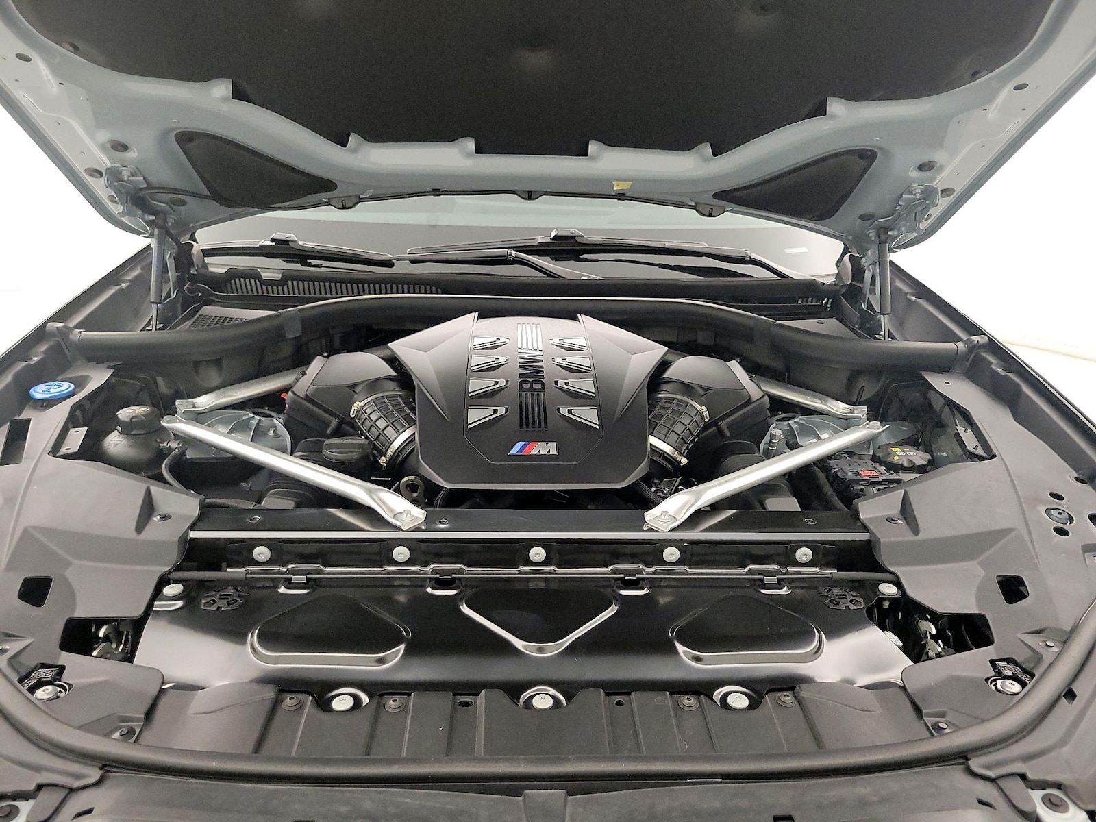 2025 BMW X5 M60i - Photo 25