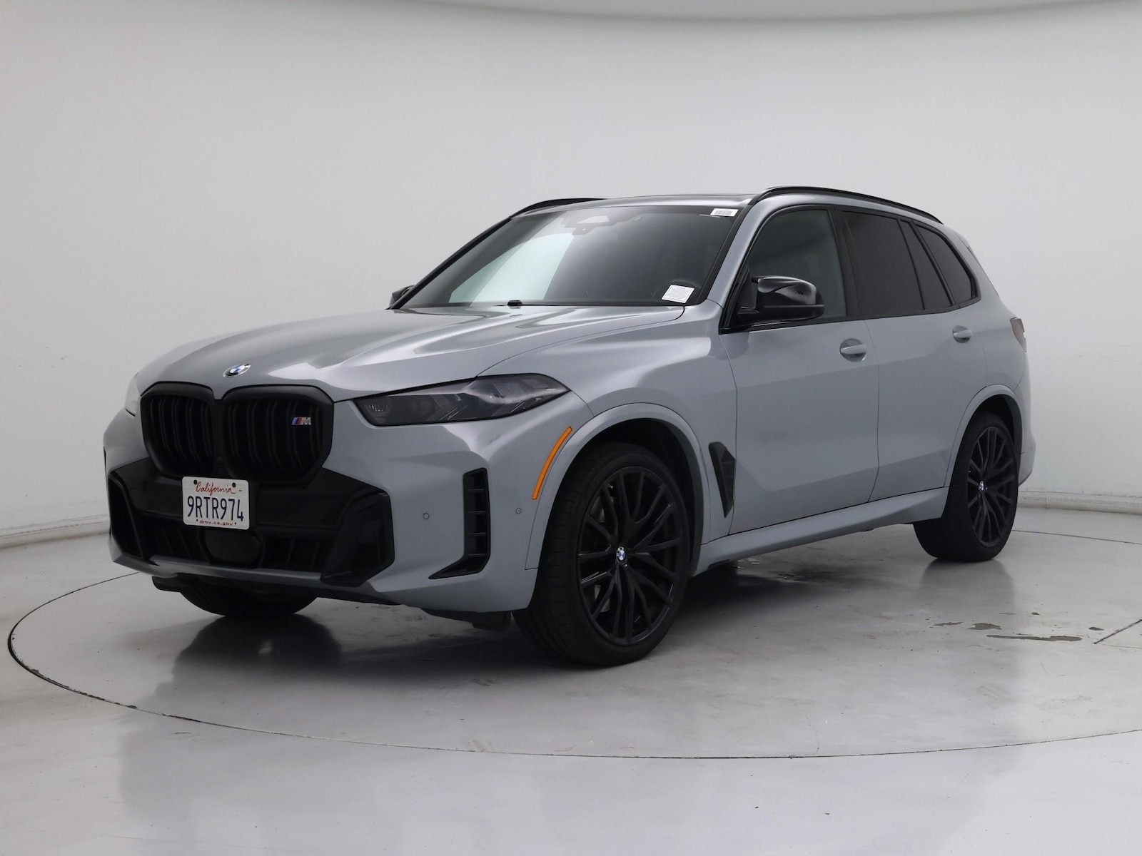 2025 BMW X5 M60i - Photo 5