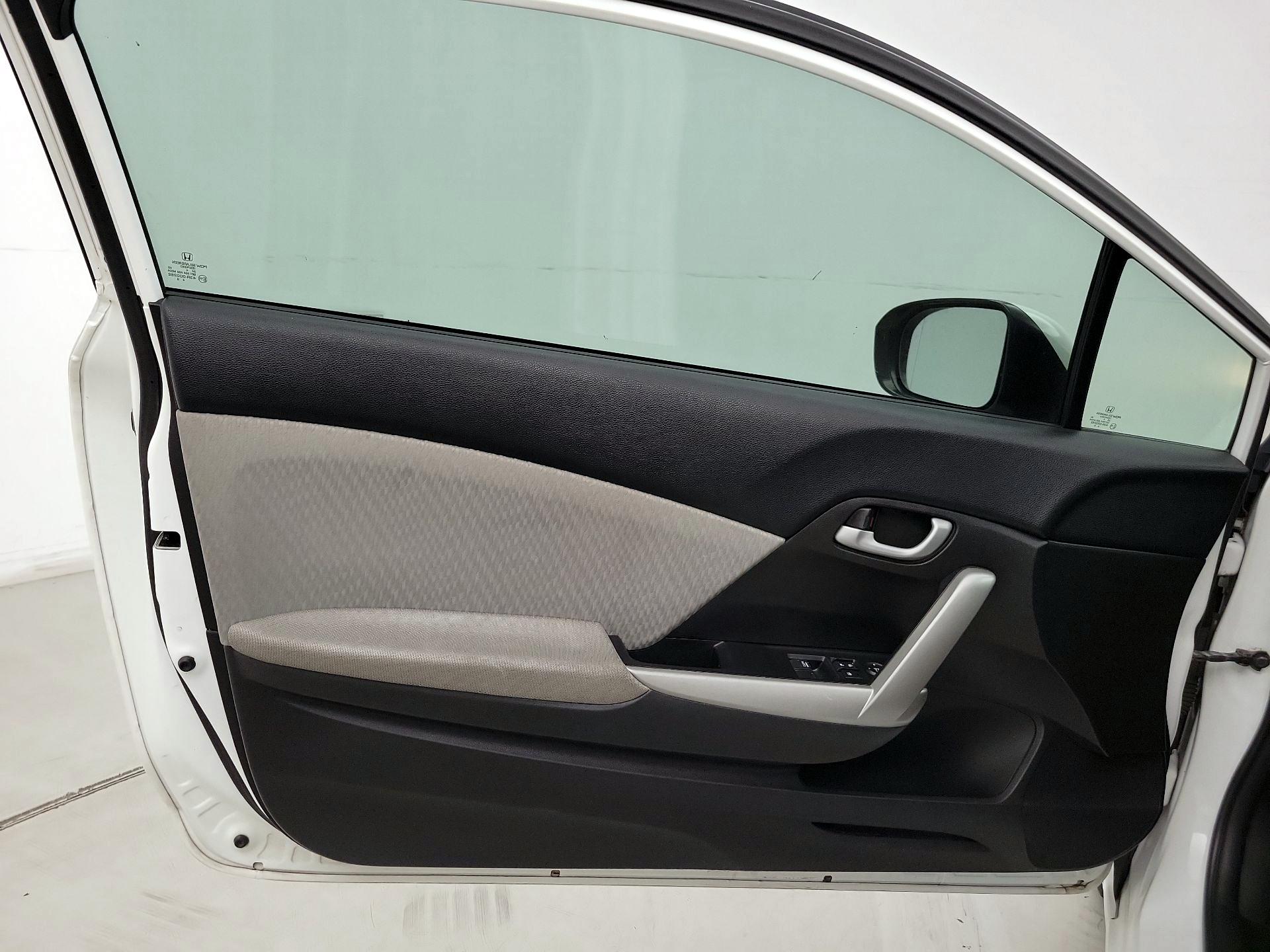 Thumbnail: 2015 Honda Civic - 12