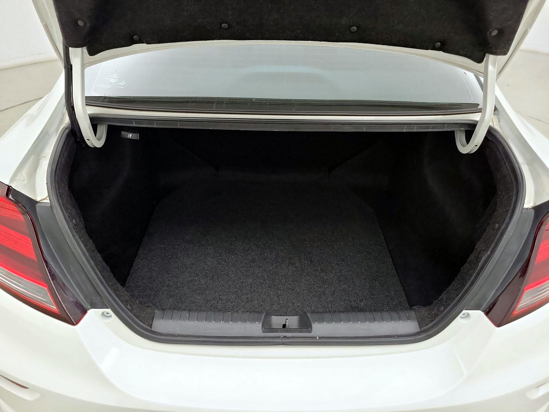 Thumbnail: 2015 Honda Civic - 20