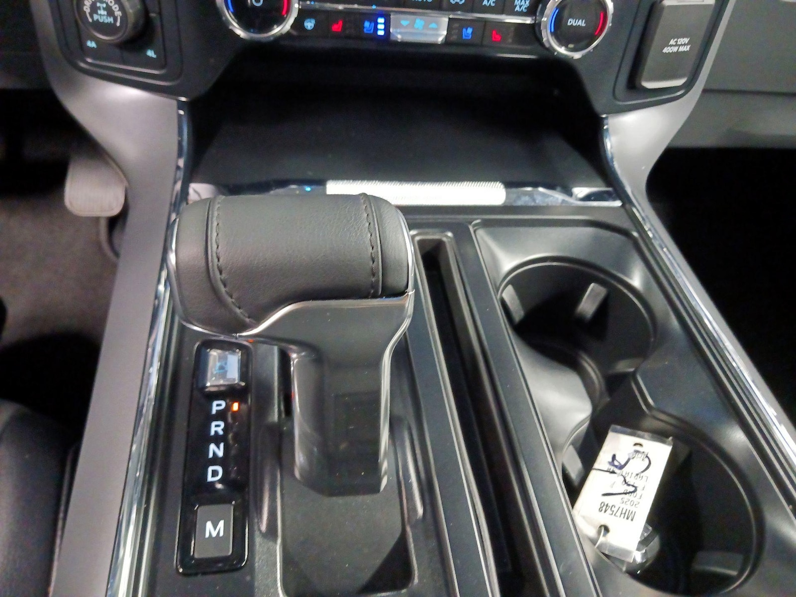 2025 Ford F-150 Lariat - Photo 16