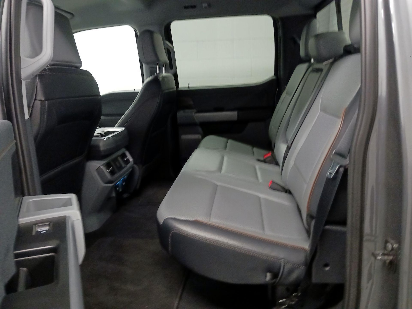 2025 Ford F-150 Lariat - Photo 17