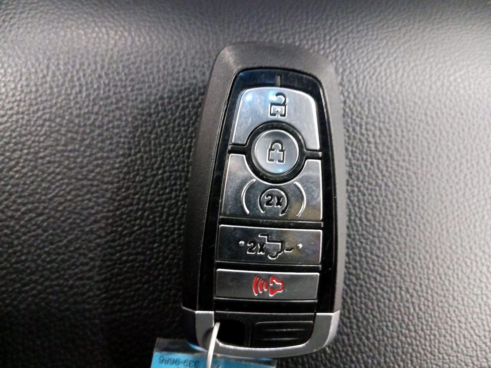 2025 Ford F-150 Lariat - Photo 20