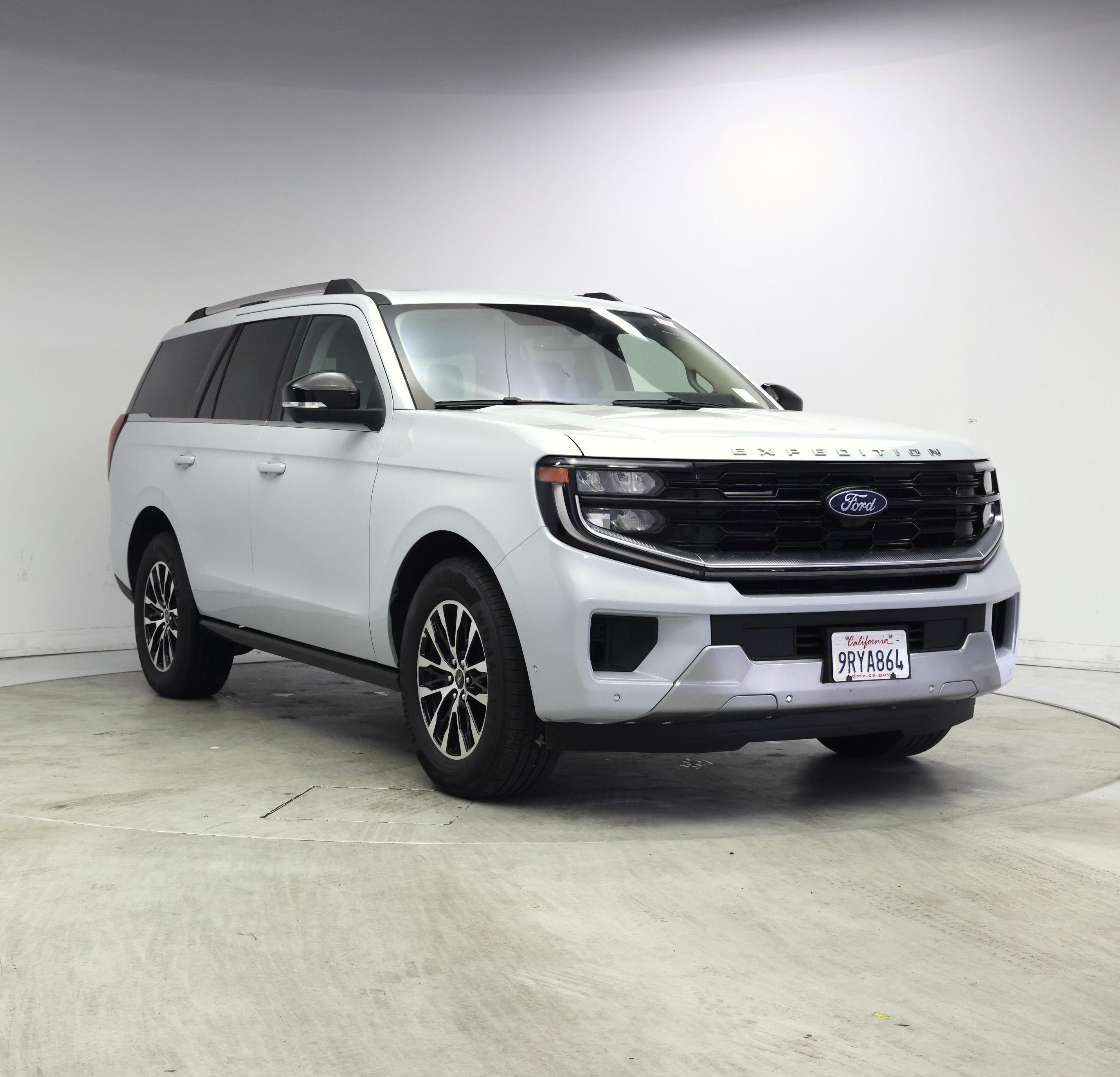 White 2025 Ford Expedition SUV / Crossover Four-Wheel Drive Automatic