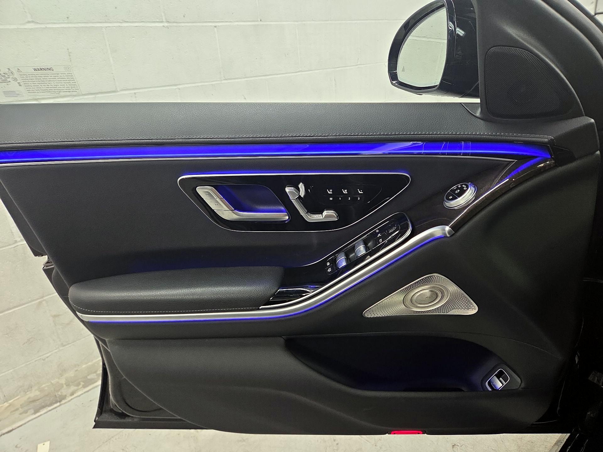 Thumbnail: 2023 Mercedes-Benz S-Class - 12