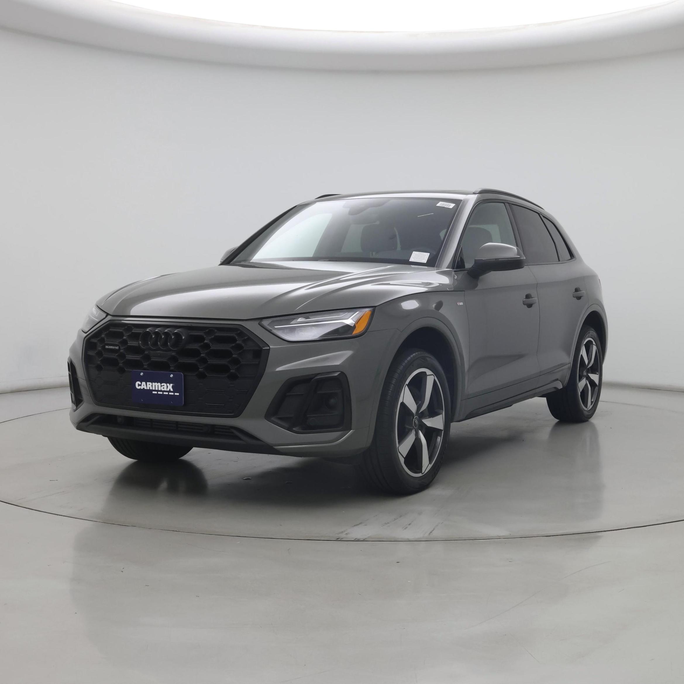 Thumbnail: 2023 Audi Q5 - 4