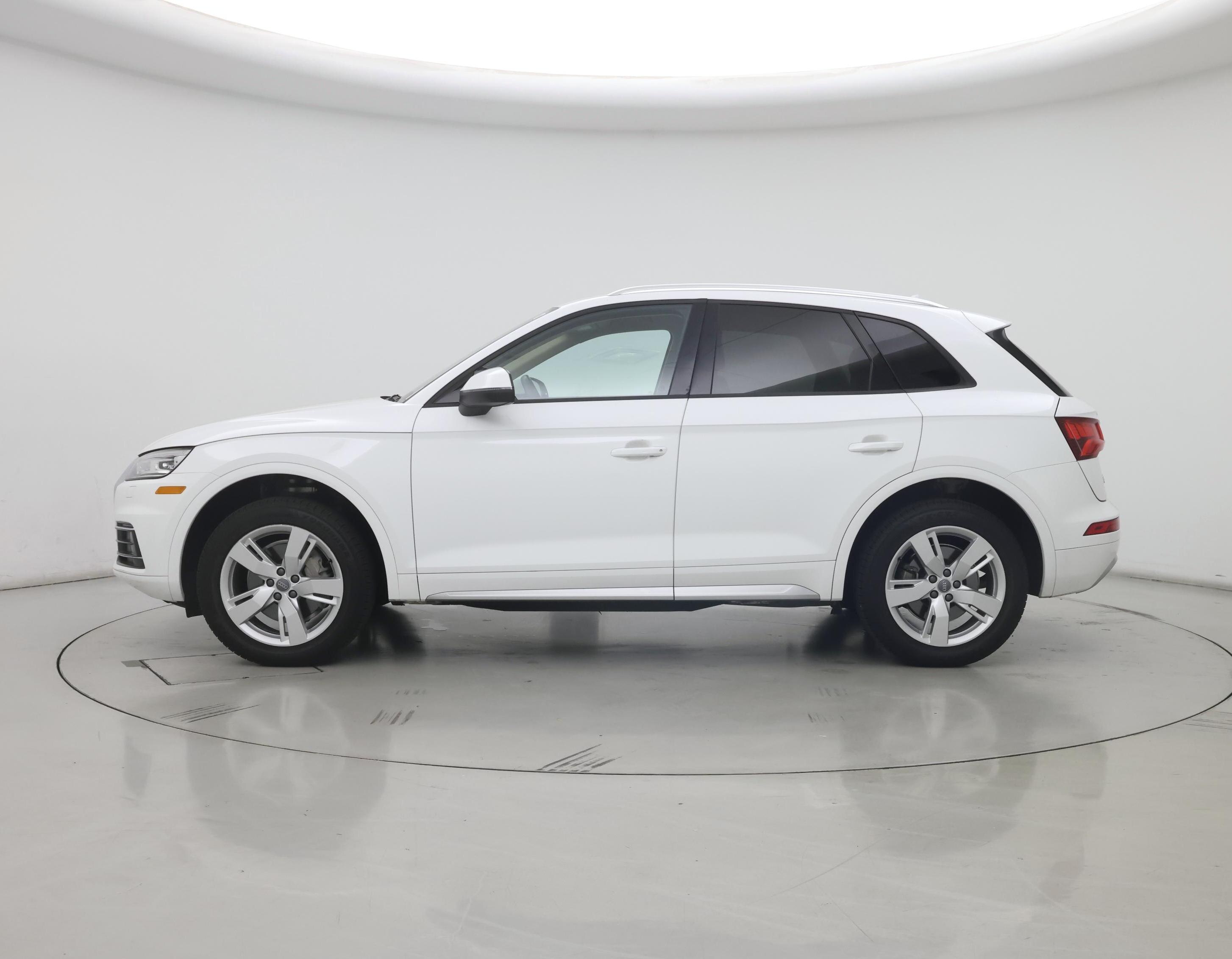 Thumbnail: 2018 Audi Q5 - 3