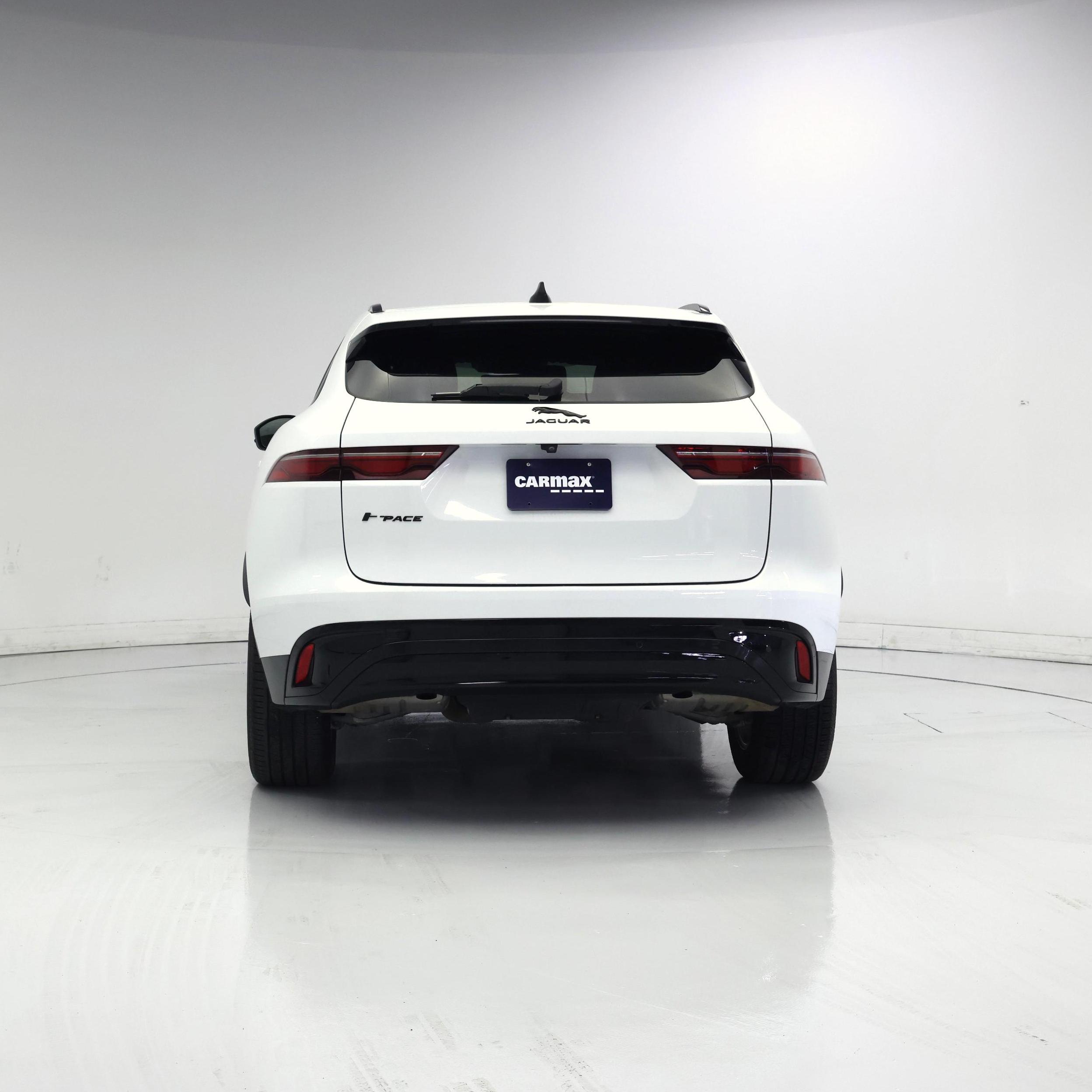 Thumbnail: 2023 Jaguar F-Pace - 6