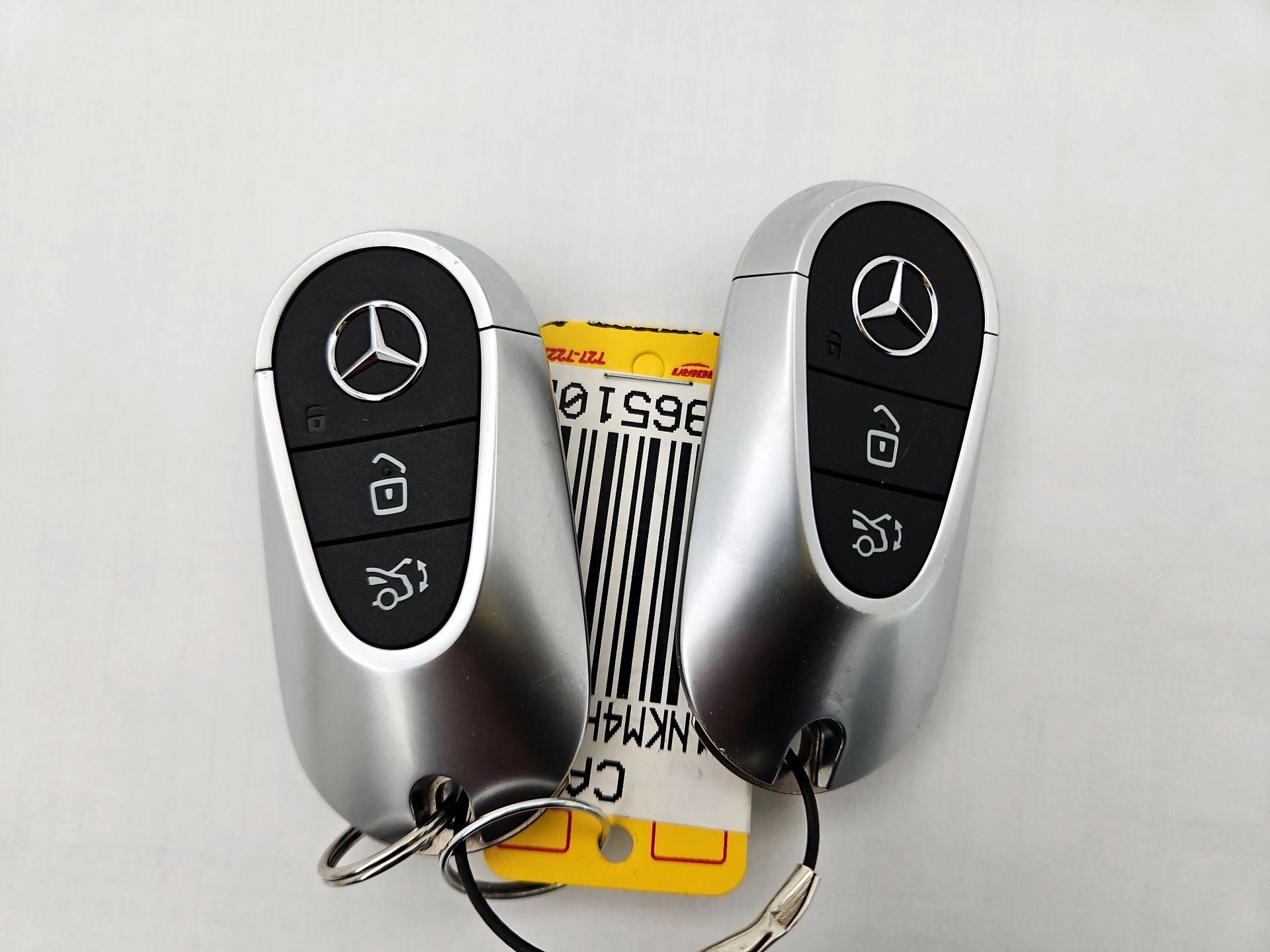 Thumbnail: 2024 Mercedes-Benz GLC - 19