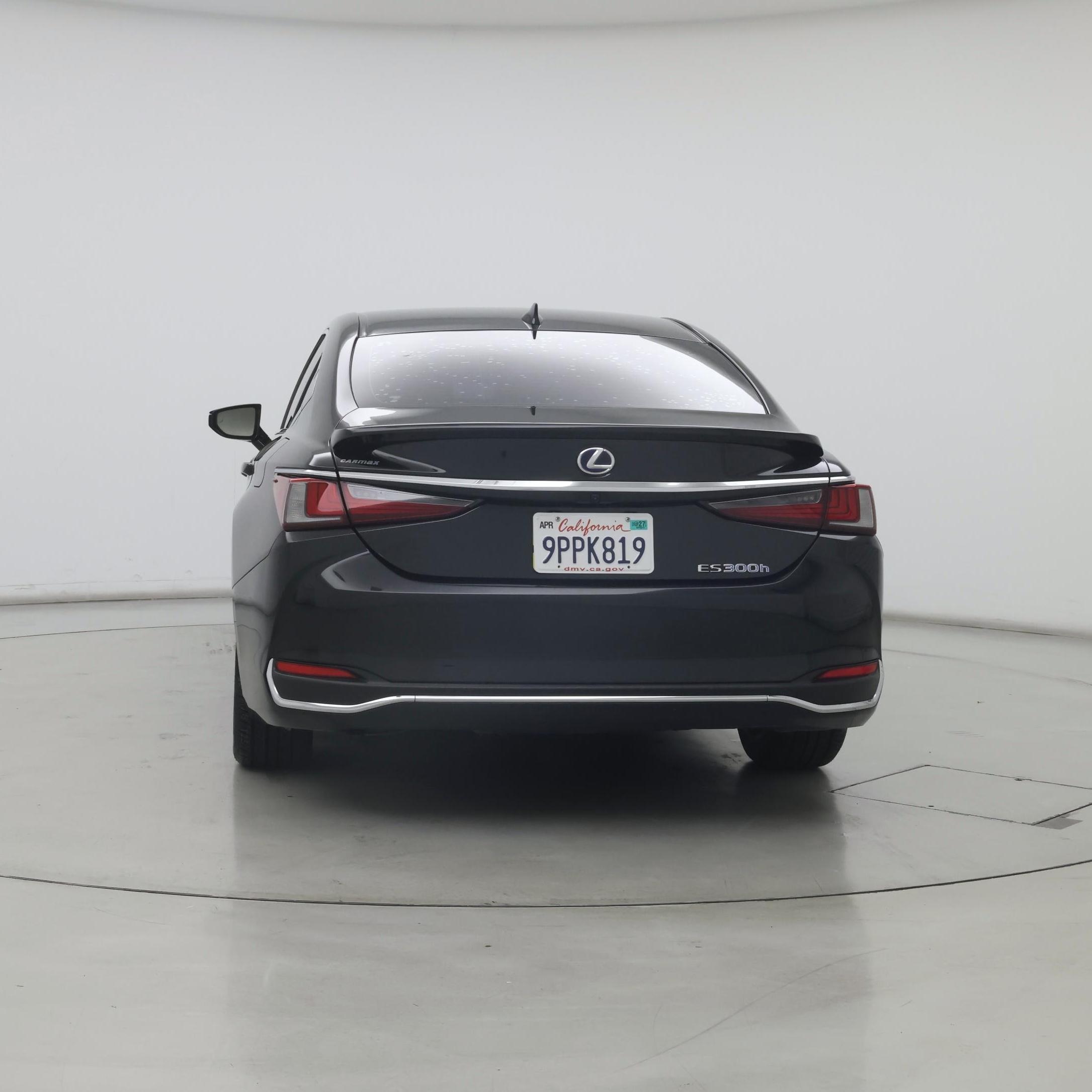 Thumbnail: 2021 Lexus ES - 6