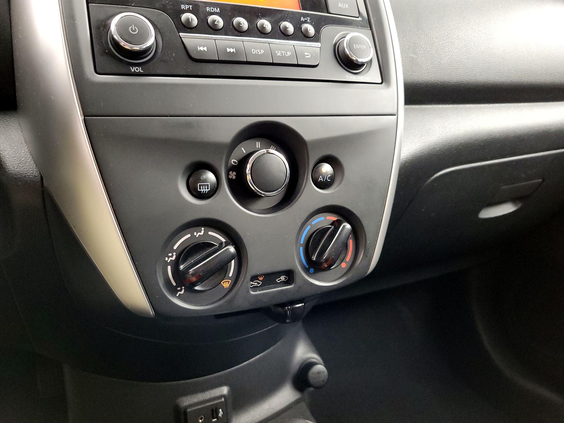 Thumbnail: 2017 Nissan Versa - 15