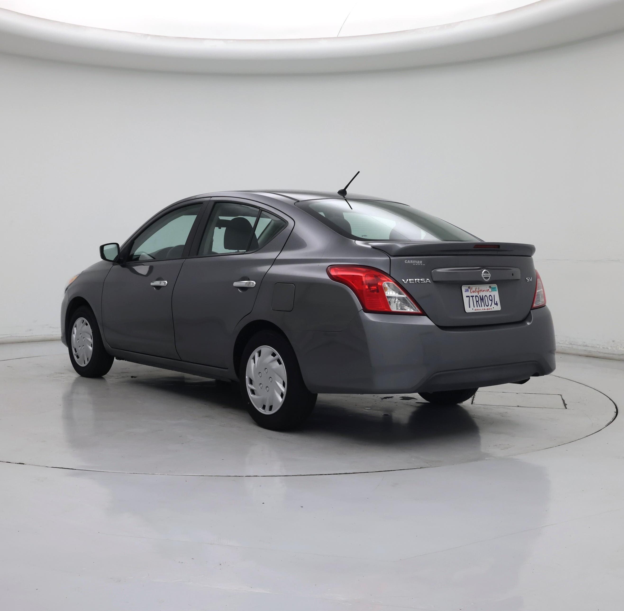 Thumbnail: 2017 Nissan Versa - 2