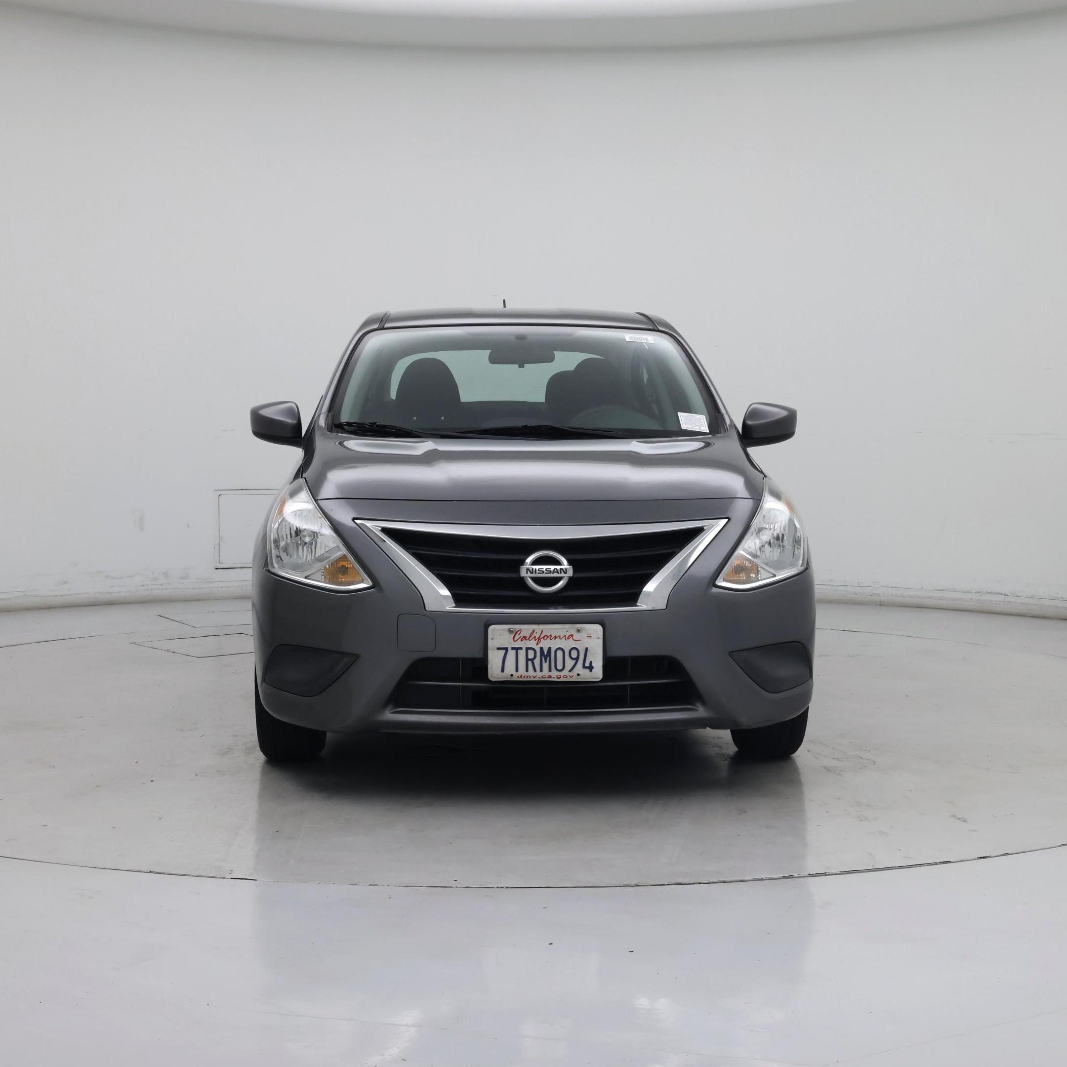 Thumbnail: 2017 Nissan Versa - 5