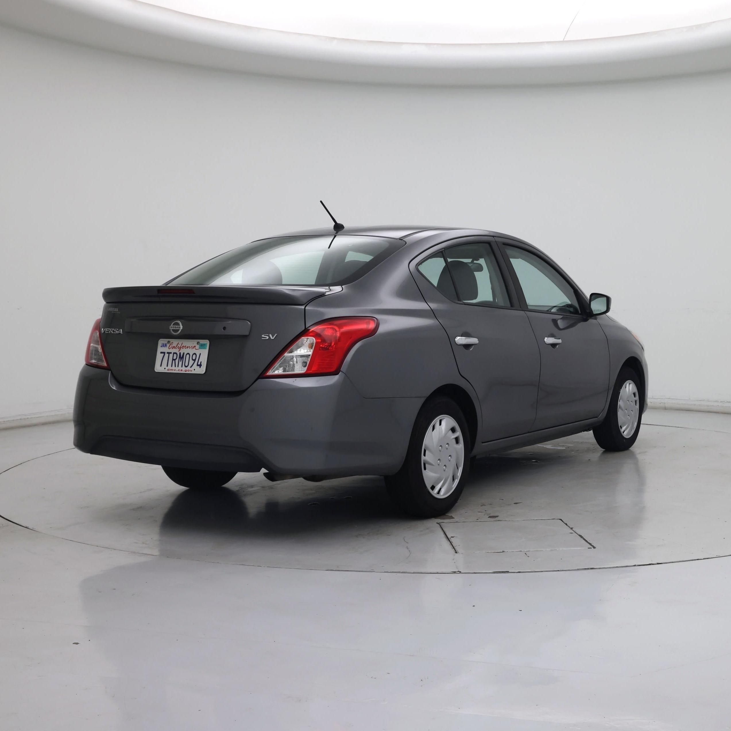 Thumbnail: 2017 Nissan Versa - 8
